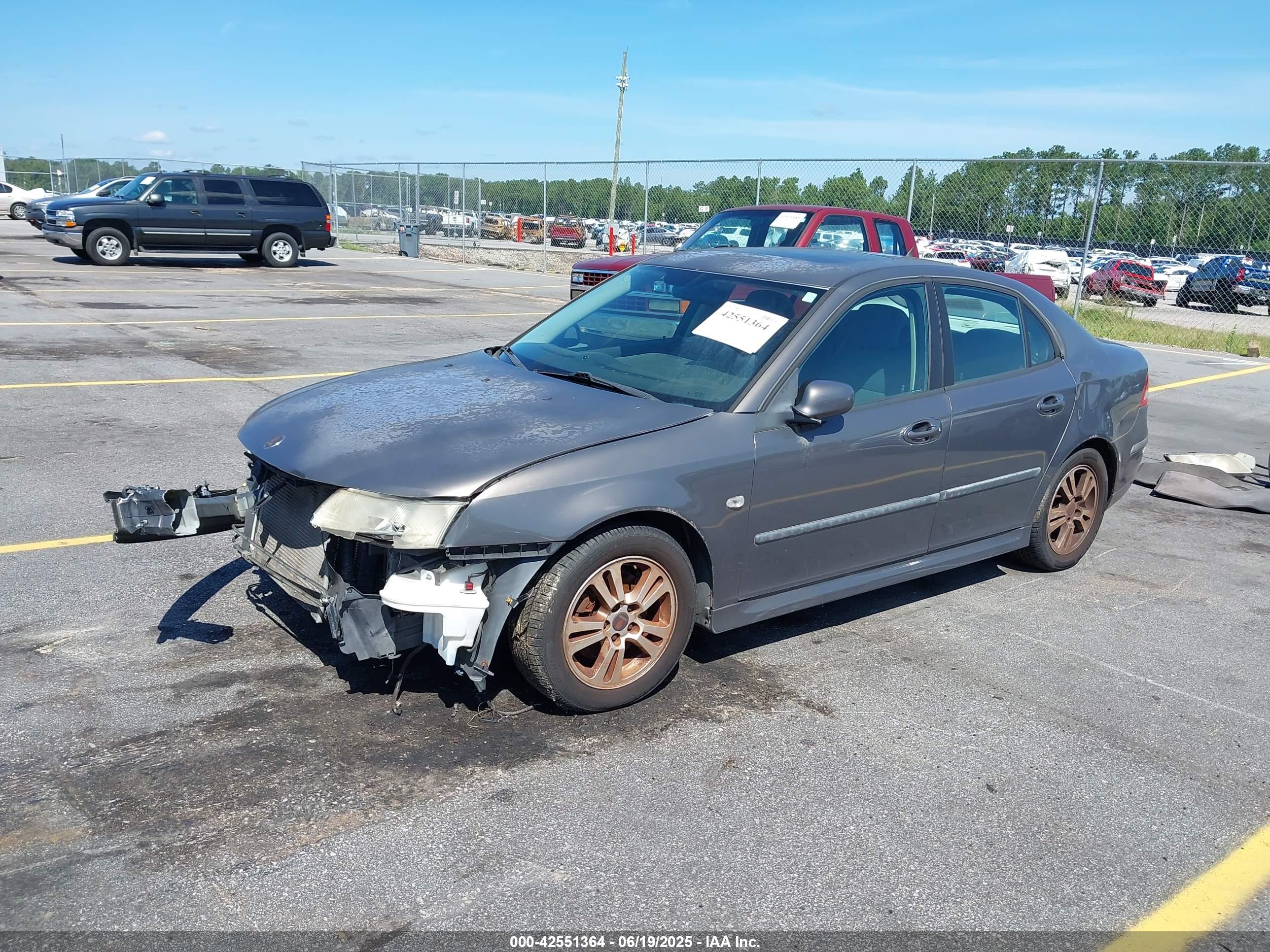 SAAB 9-3 image 2