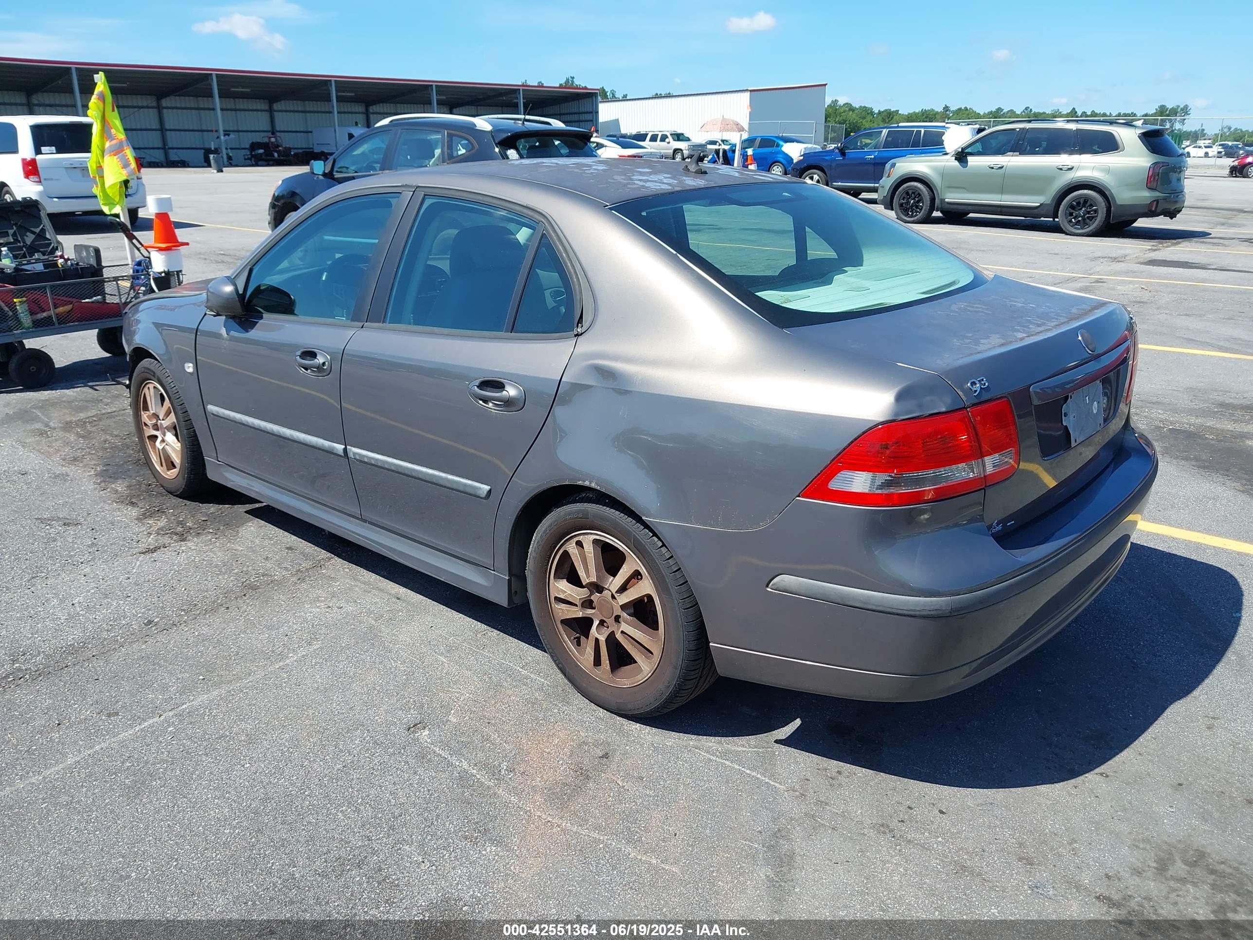 SAAB 9-3 image 3