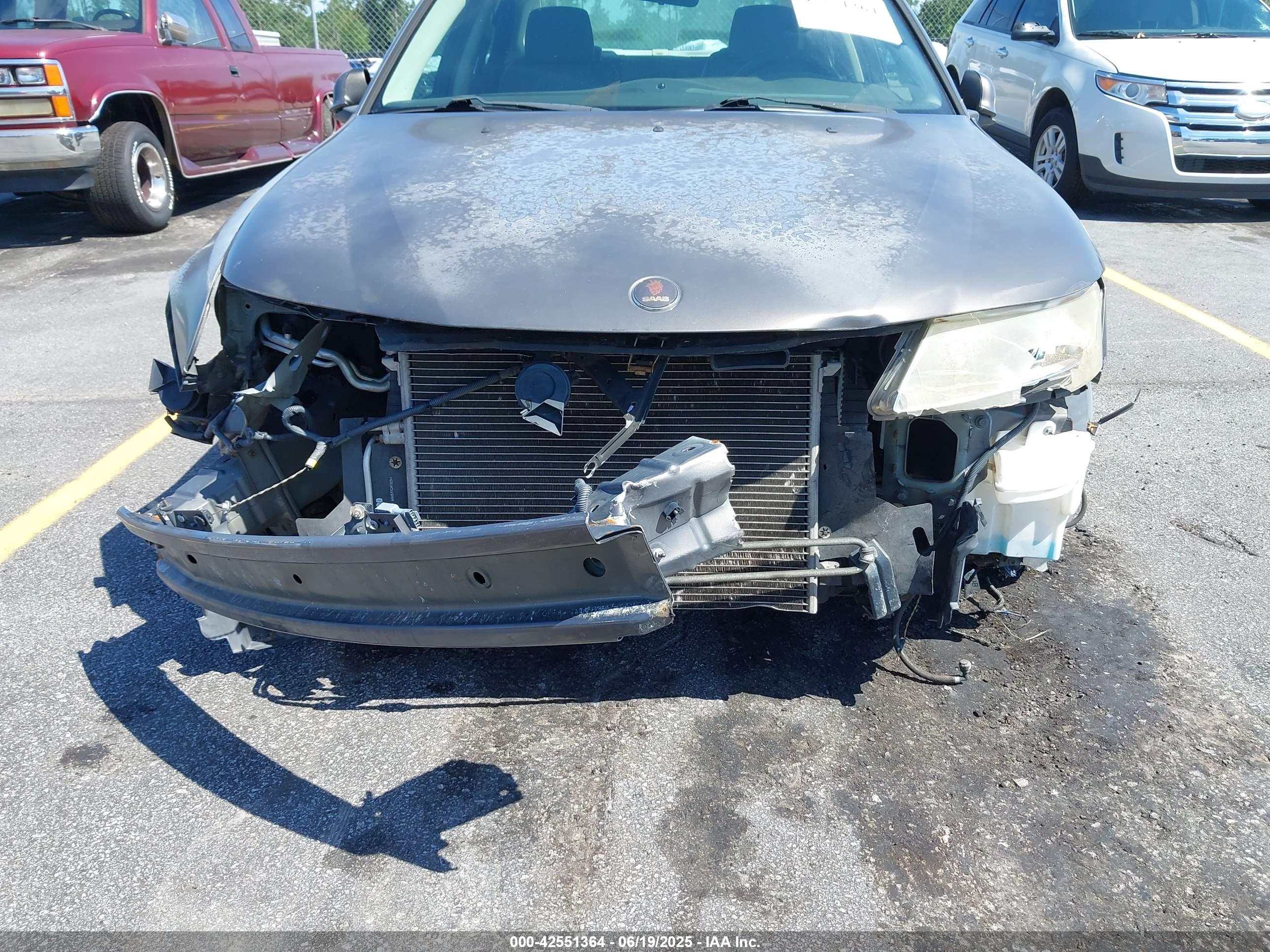 SAAB 9-3 image 6
