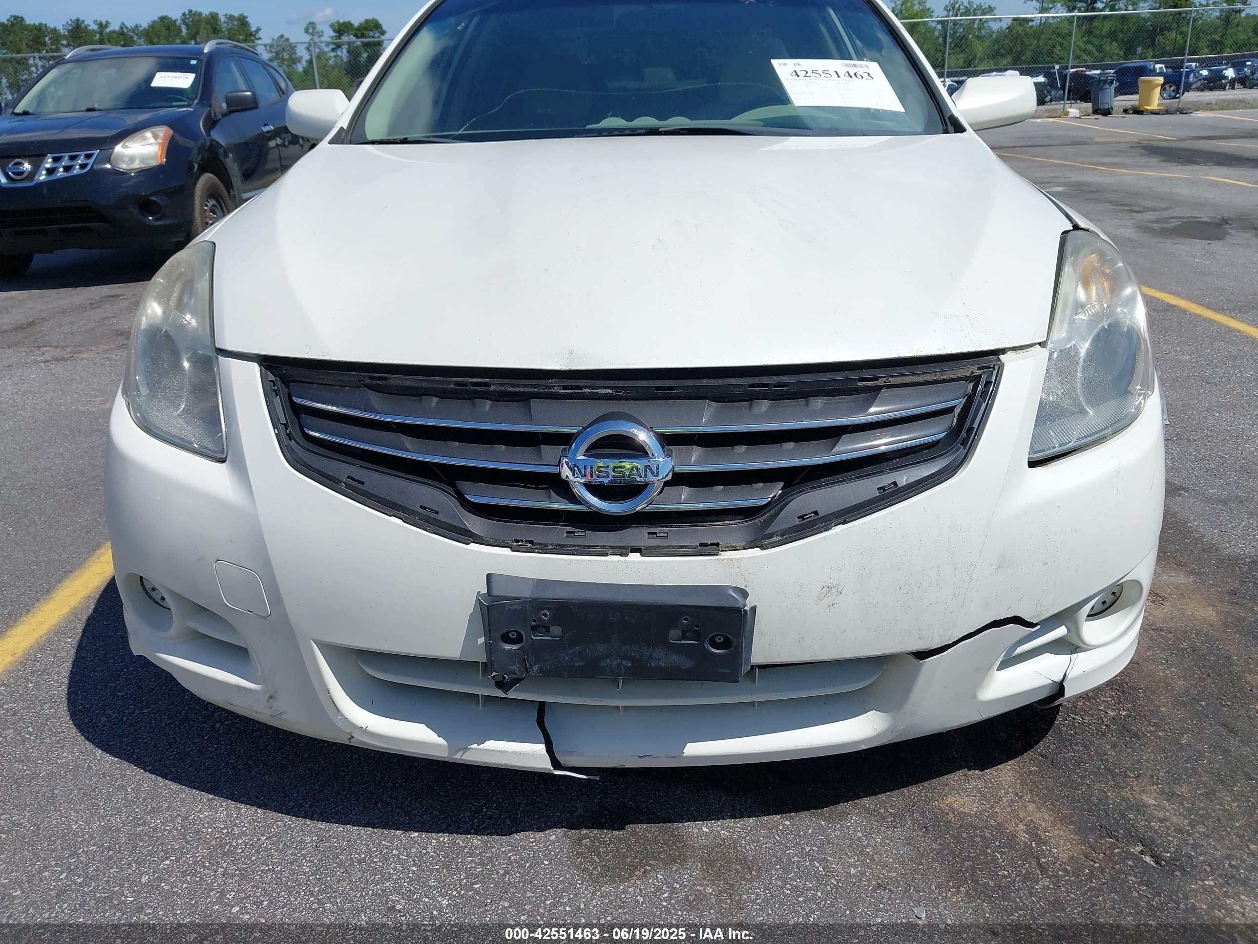 NISSAN ALTIMA image 6
