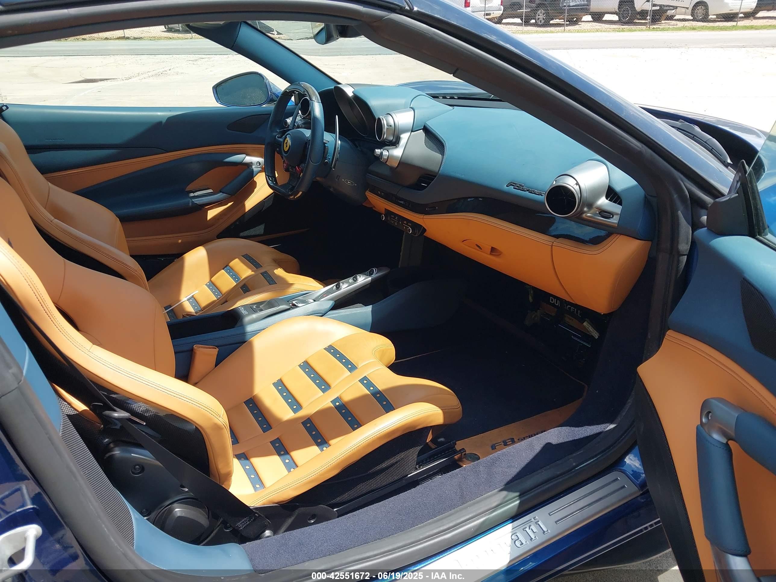 FERRARI F8 image 5