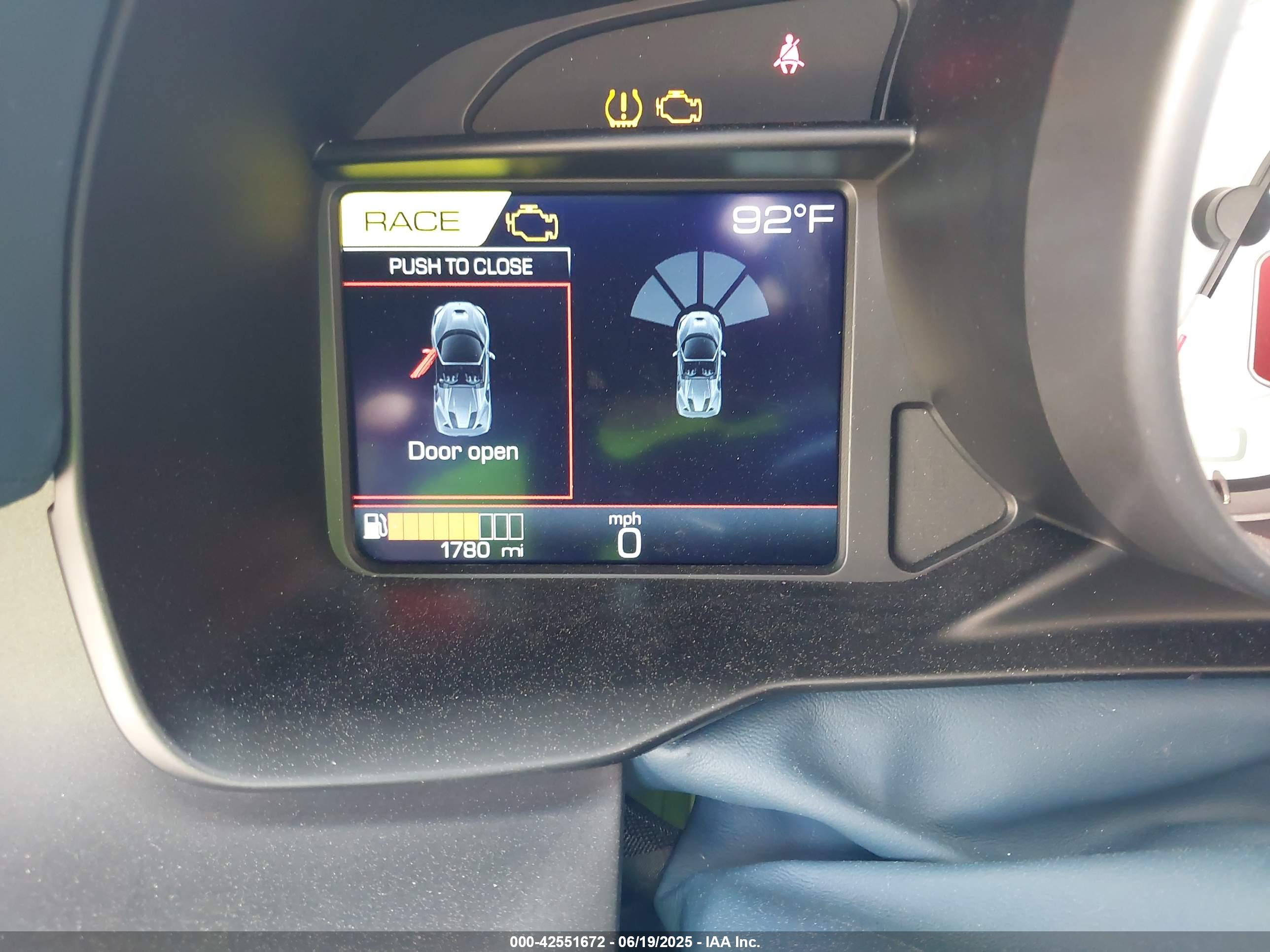 FERRARI F8 image 7