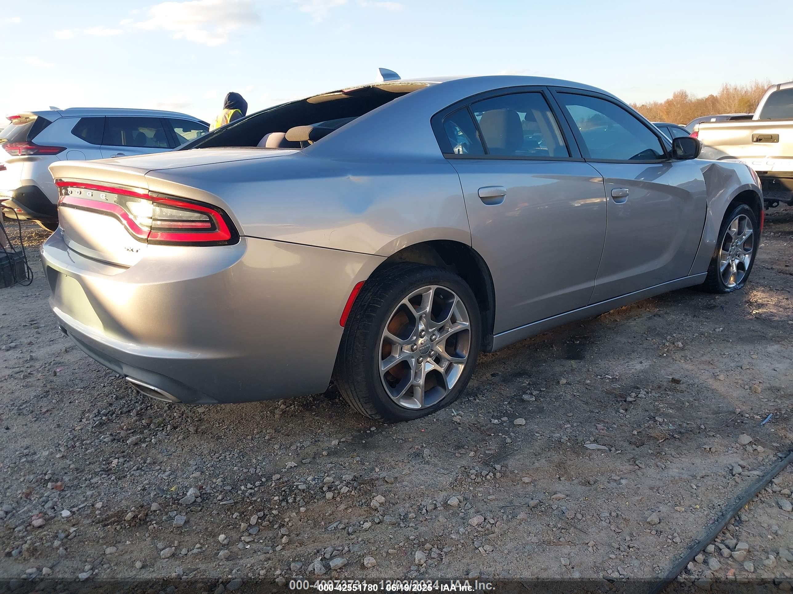 DODGE CHARGER image 4