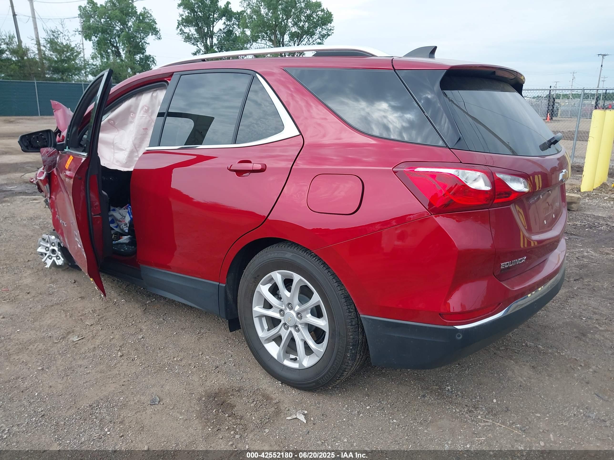 CHEVROLET EQUINOX image 3