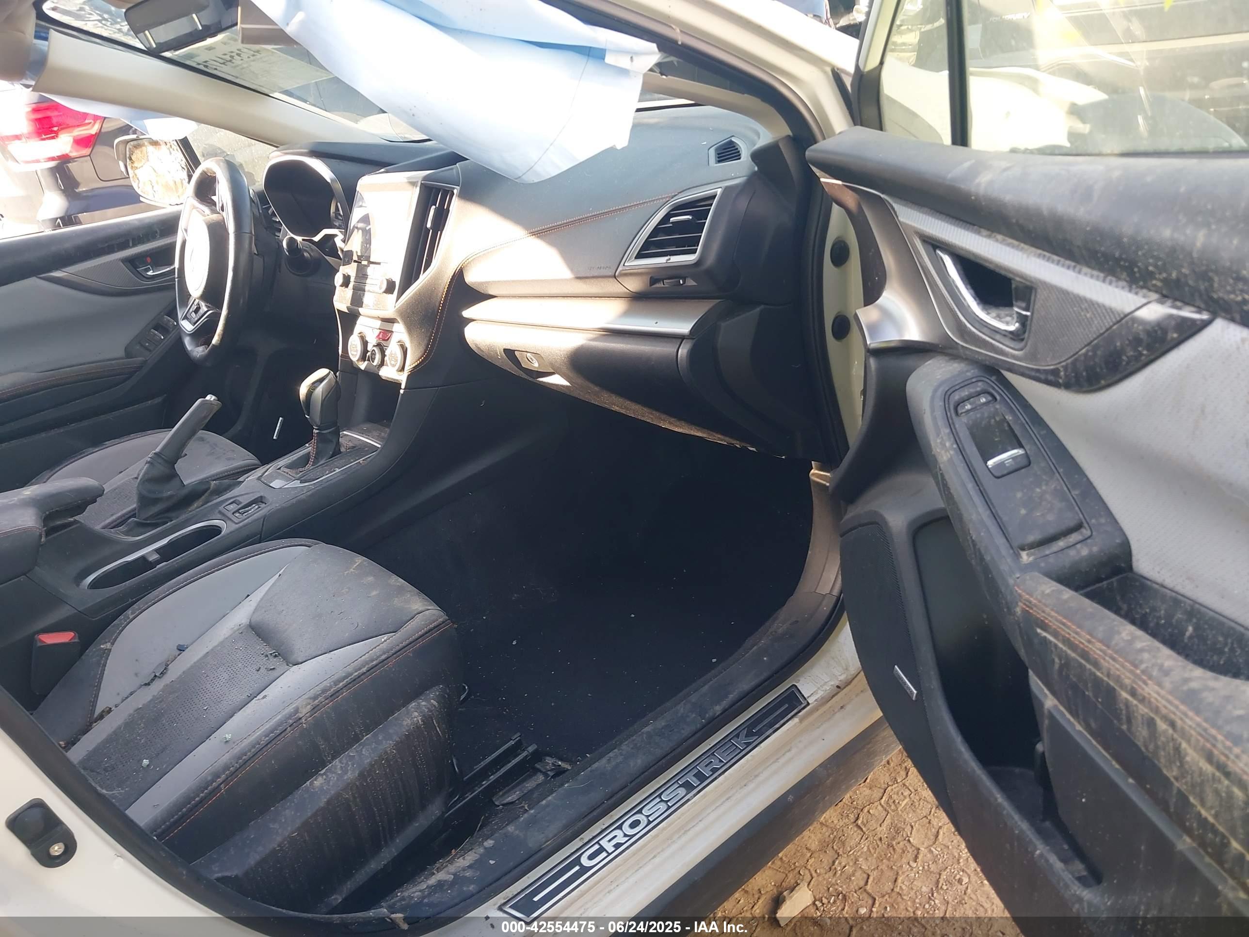 SUBARU CROSSTREK image 5