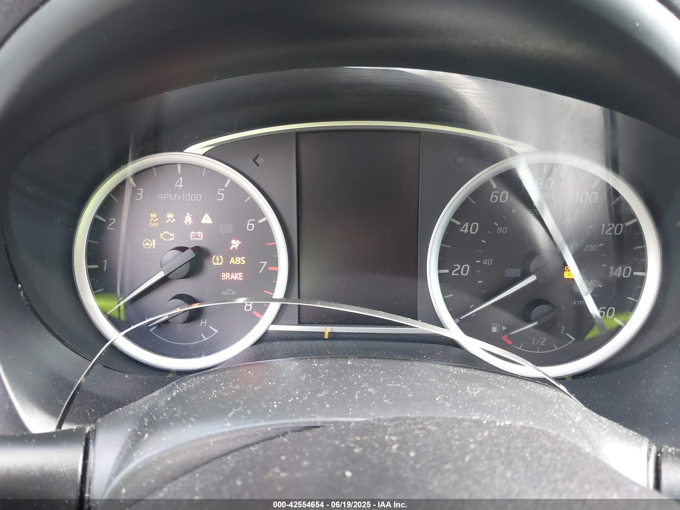 NISSAN SENTRA image 7