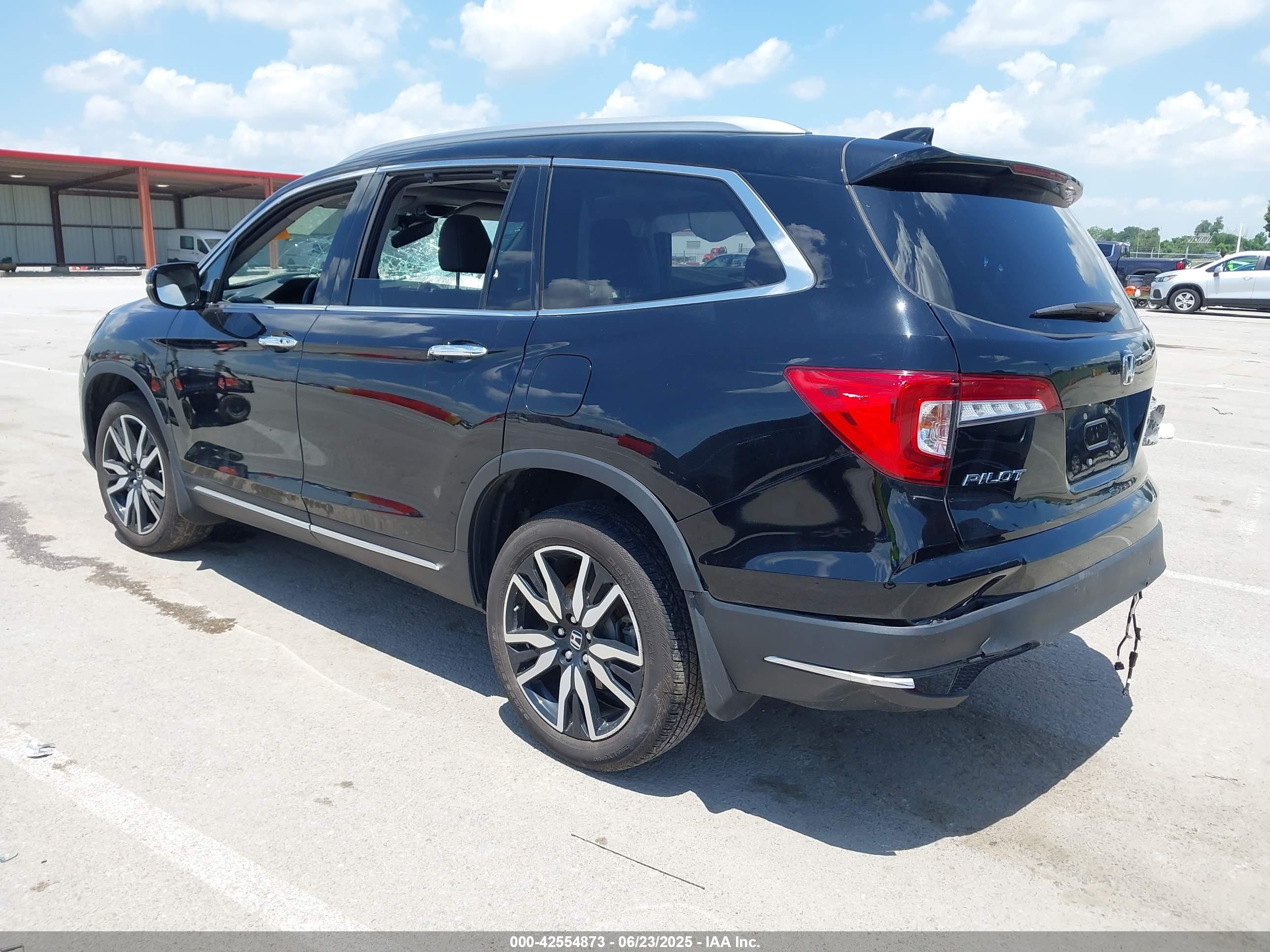 HONDA PILOT image 3