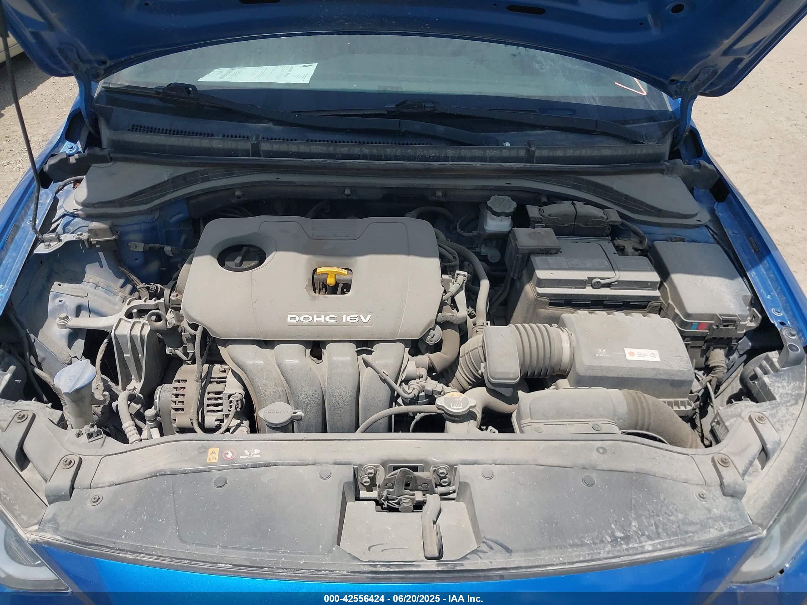HYUNDAI ELANTRA image 10