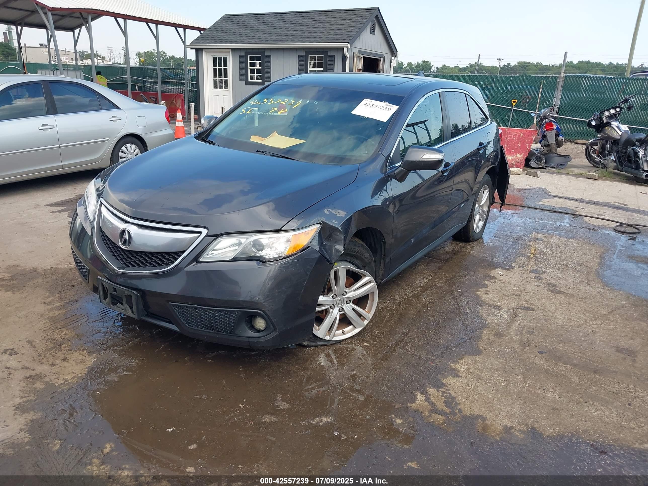 ACURA RDX image 2