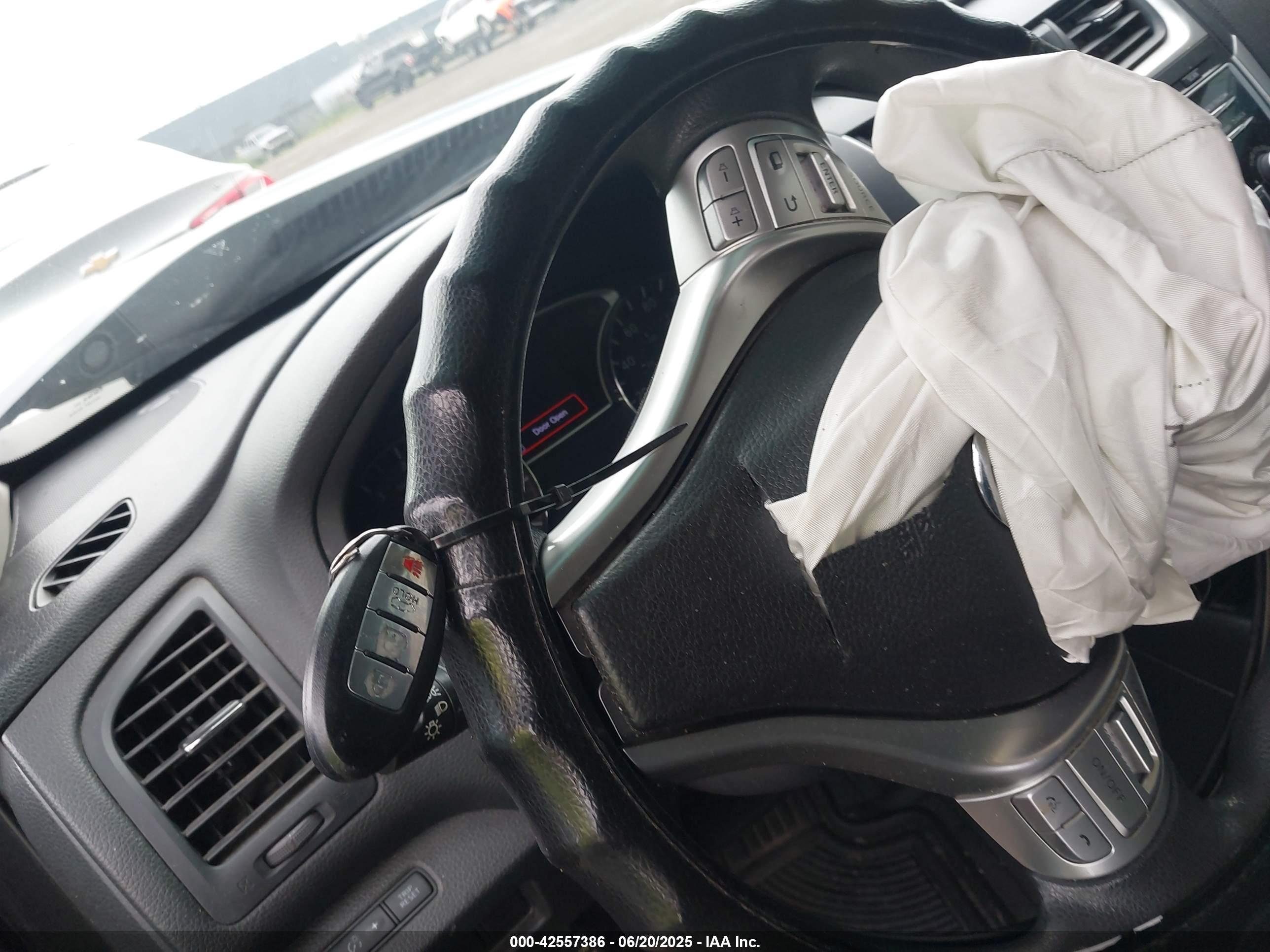 NISSAN ALTIMA image 11