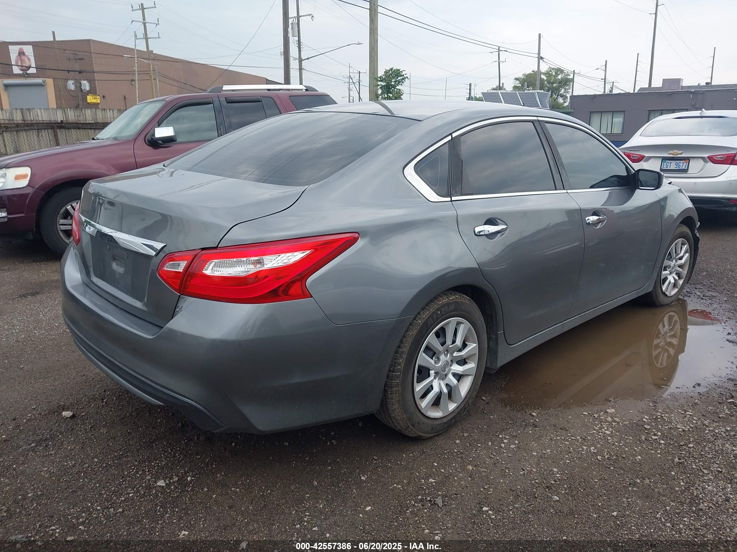 NISSAN ALTIMA image 4