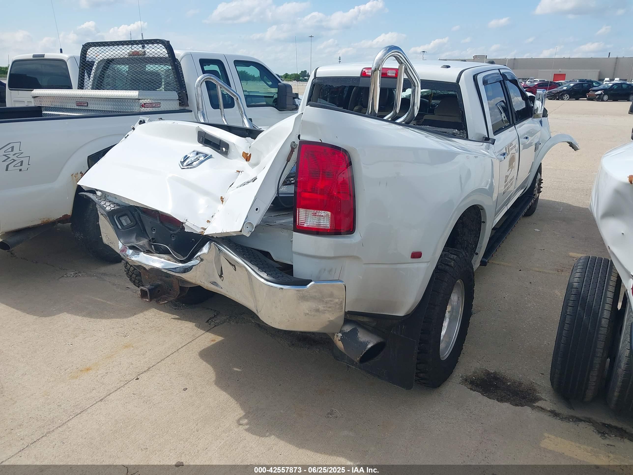 RAM 3500 image 4