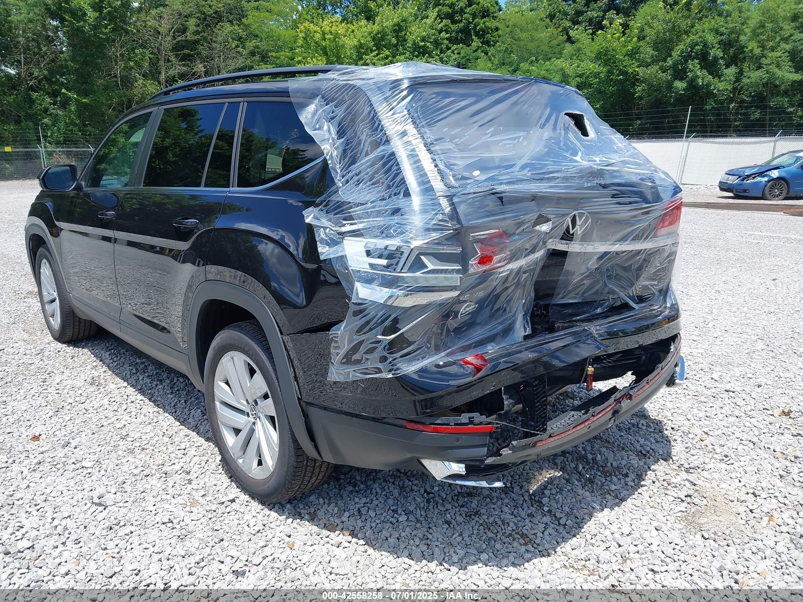 VOLKSWAGEN ATLAS image 6