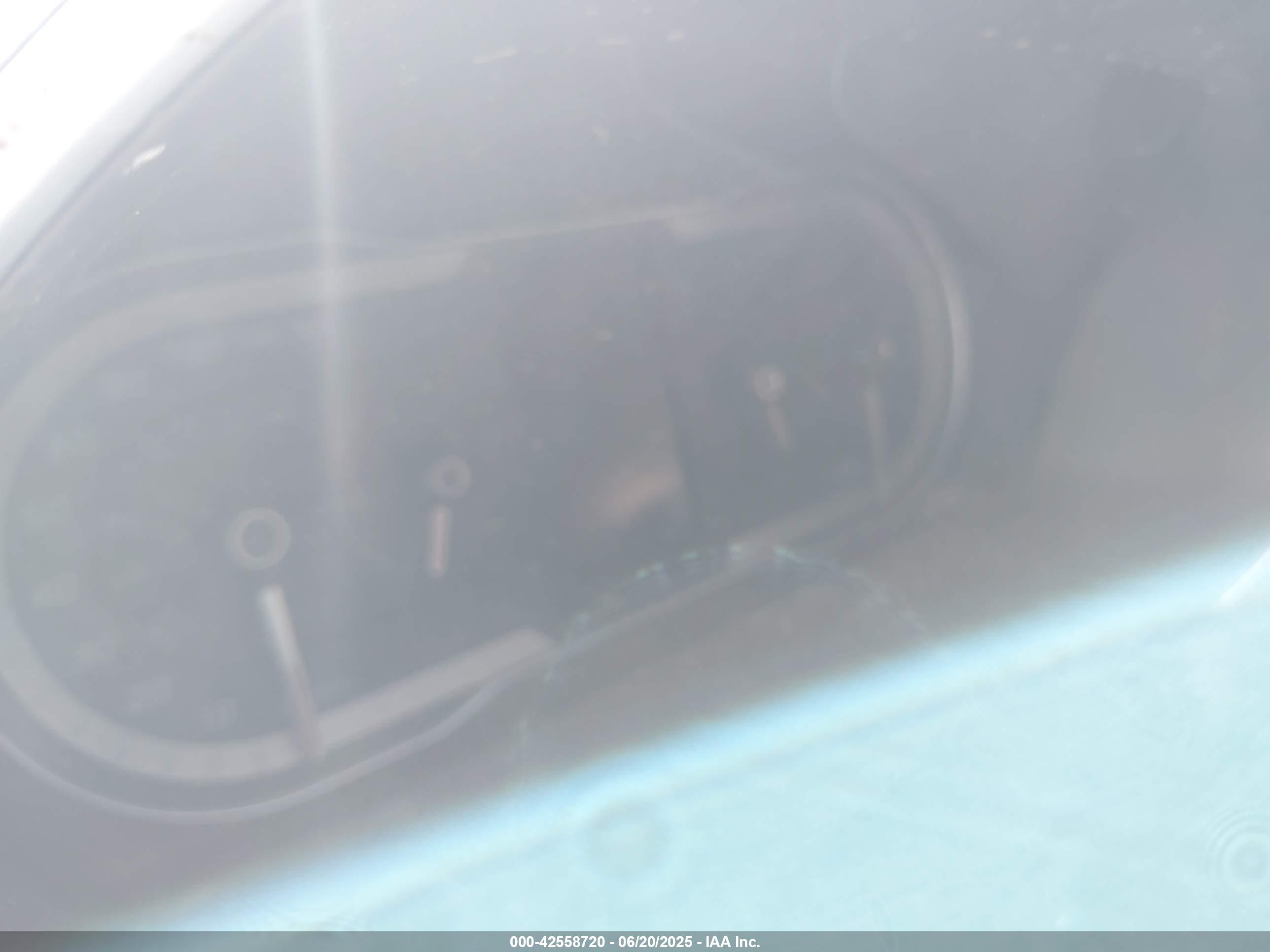 HYUNDAI TUCSON image 7
