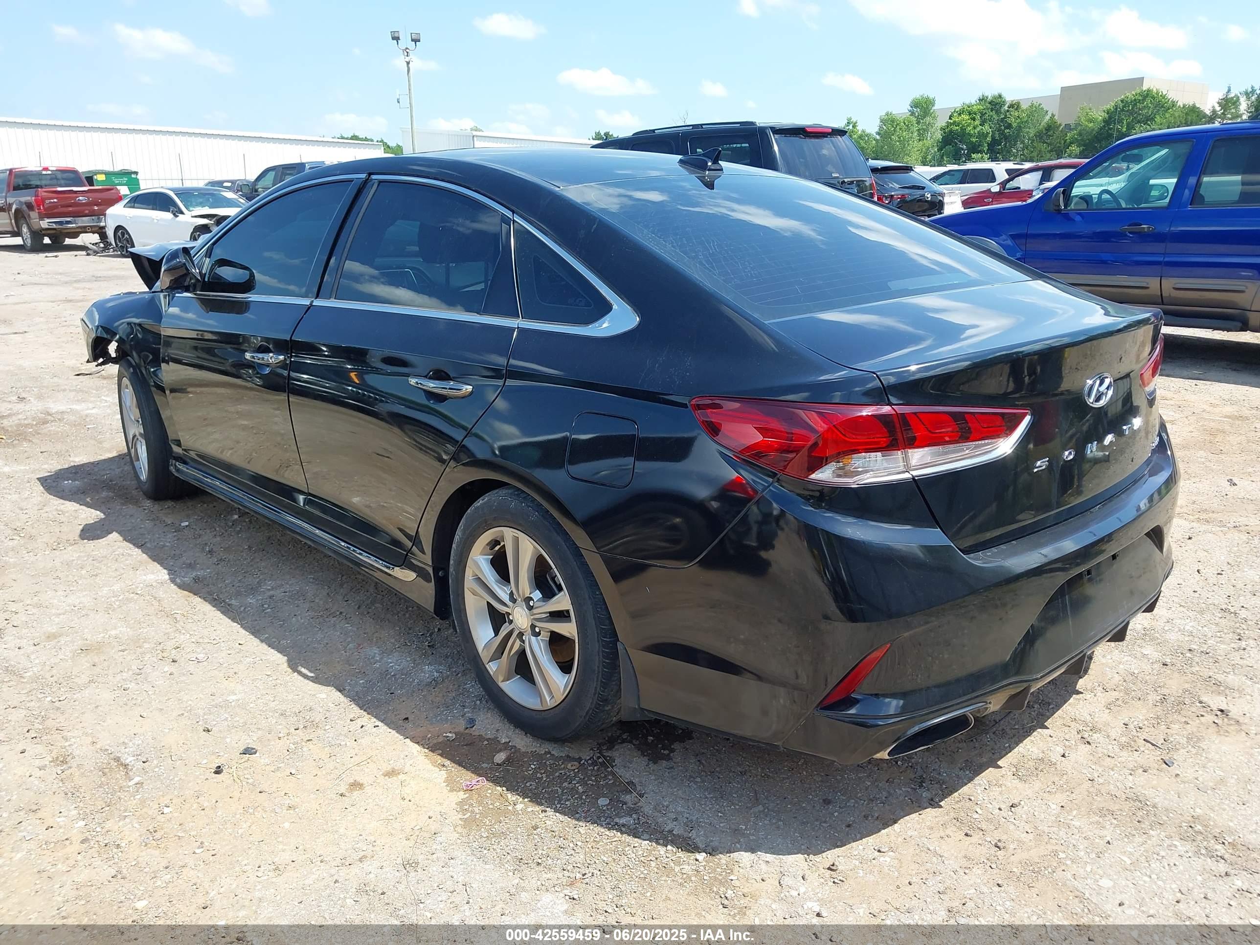 HYUNDAI SONATA image 3