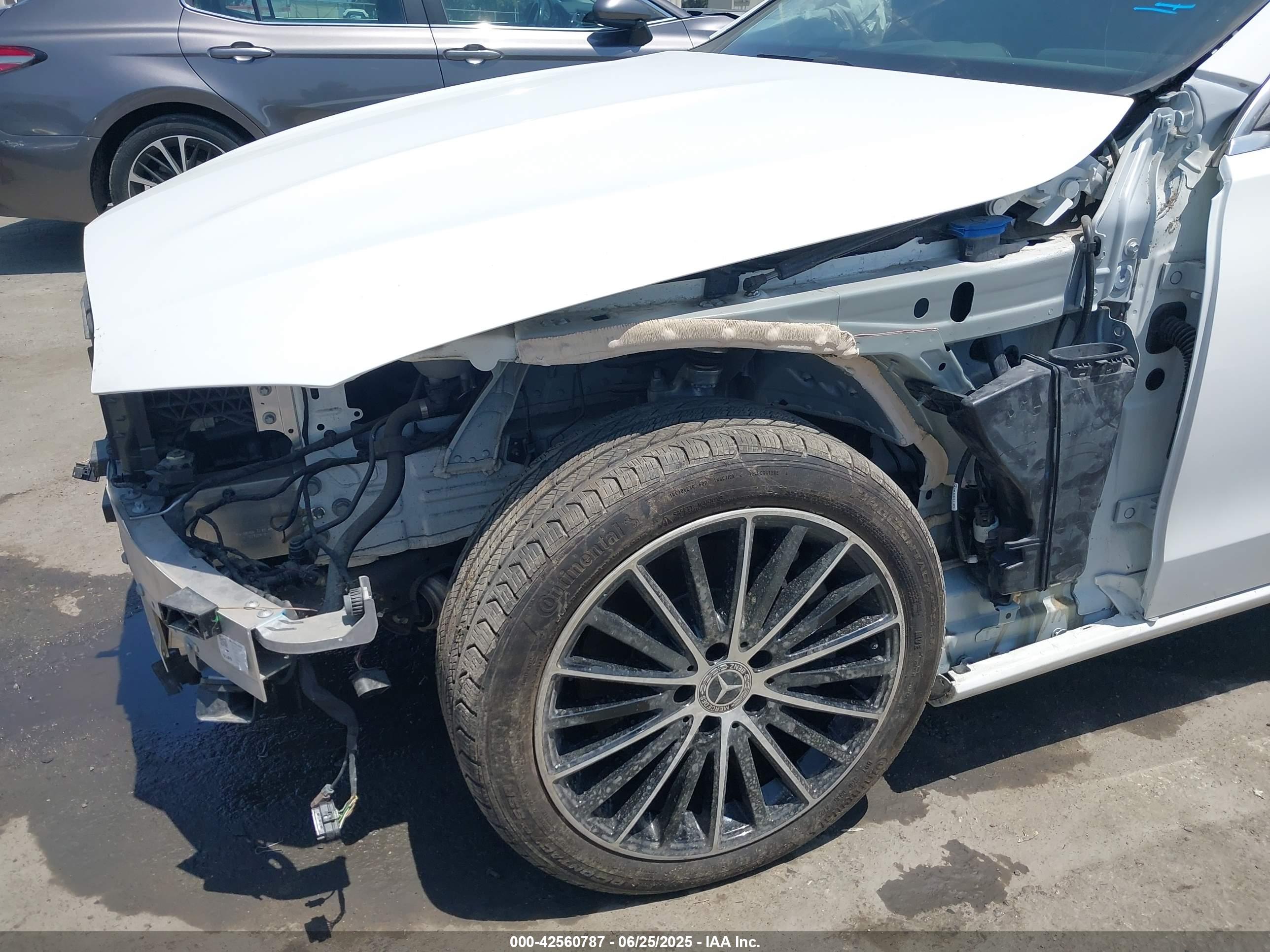 MERCEDES-BENZ C image 6