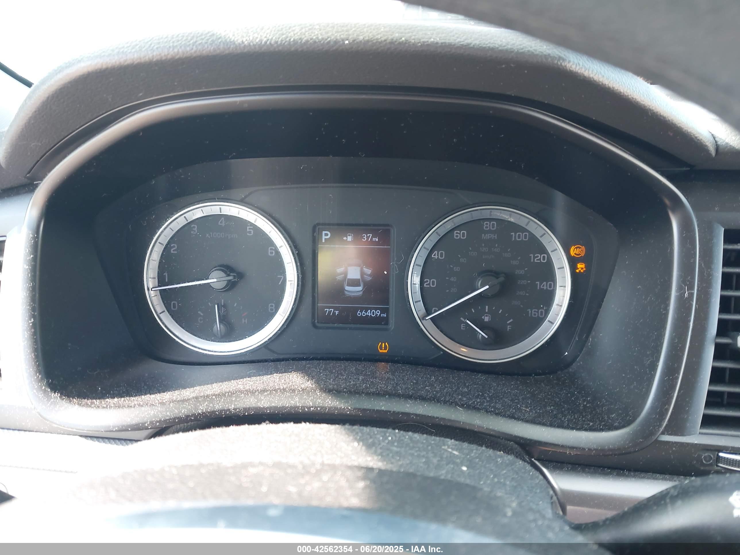 HYUNDAI SONATA image 7