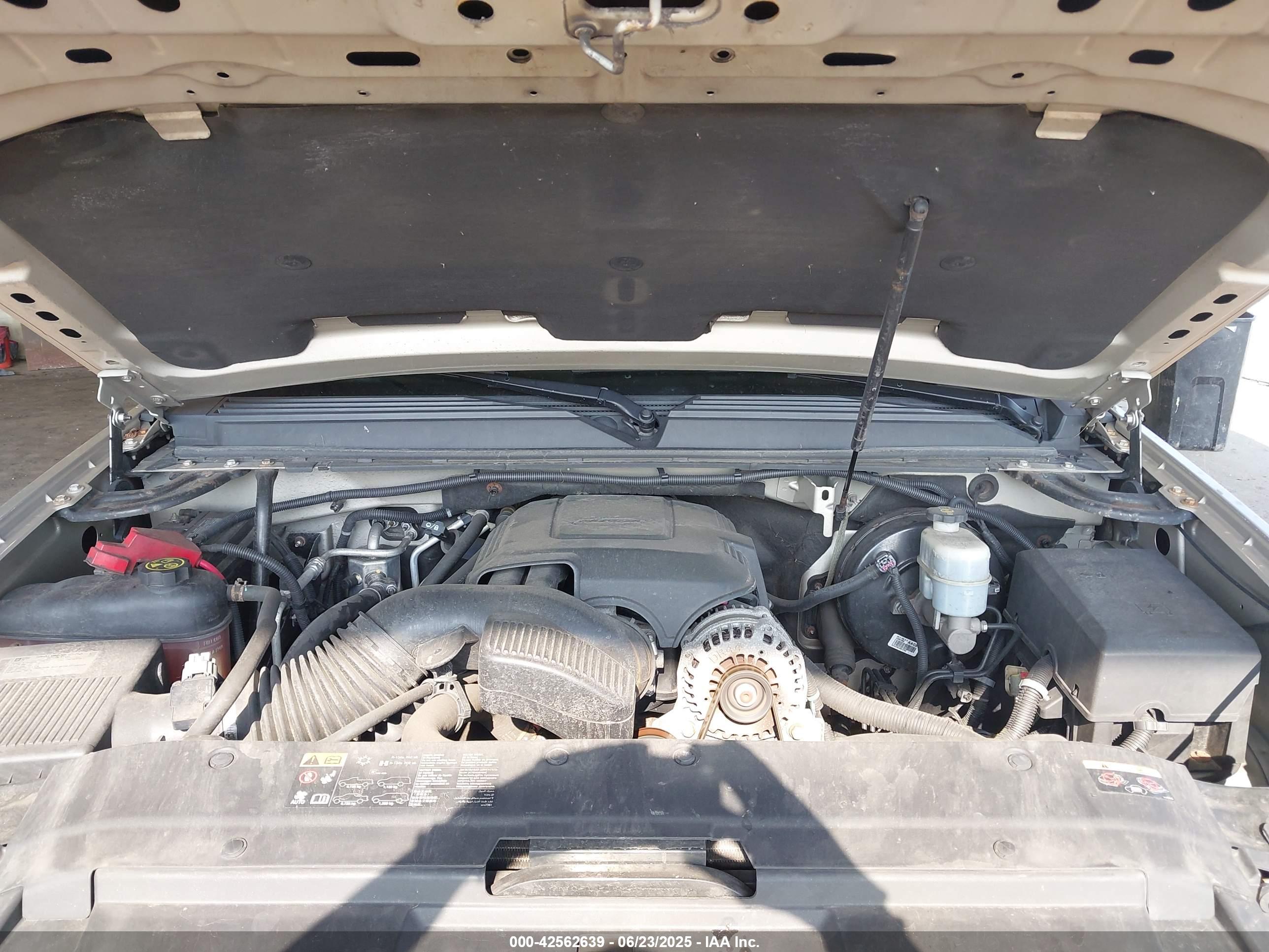 GMC YUKON image 10