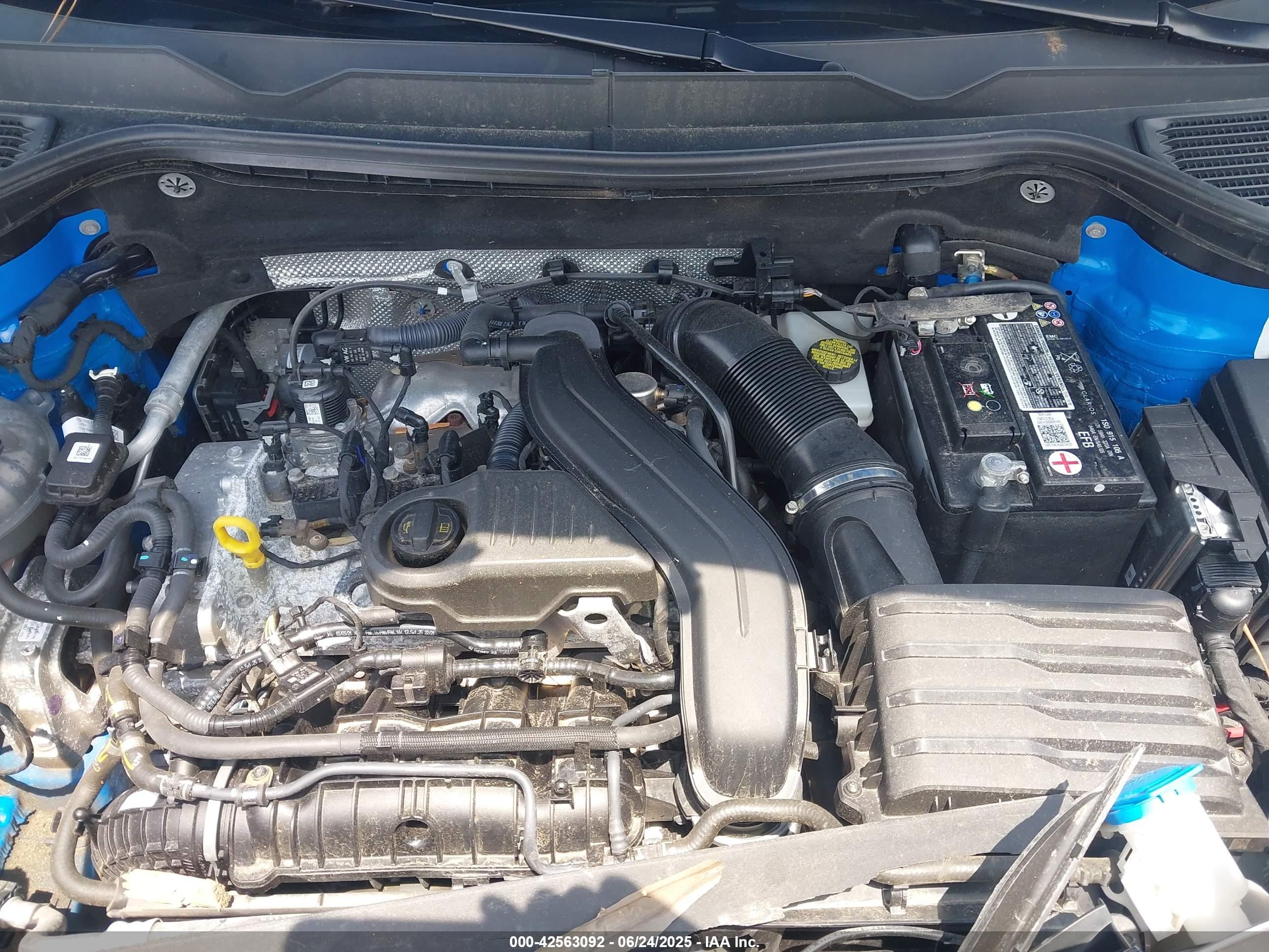 VOLKSWAGEN TAOS image 10
