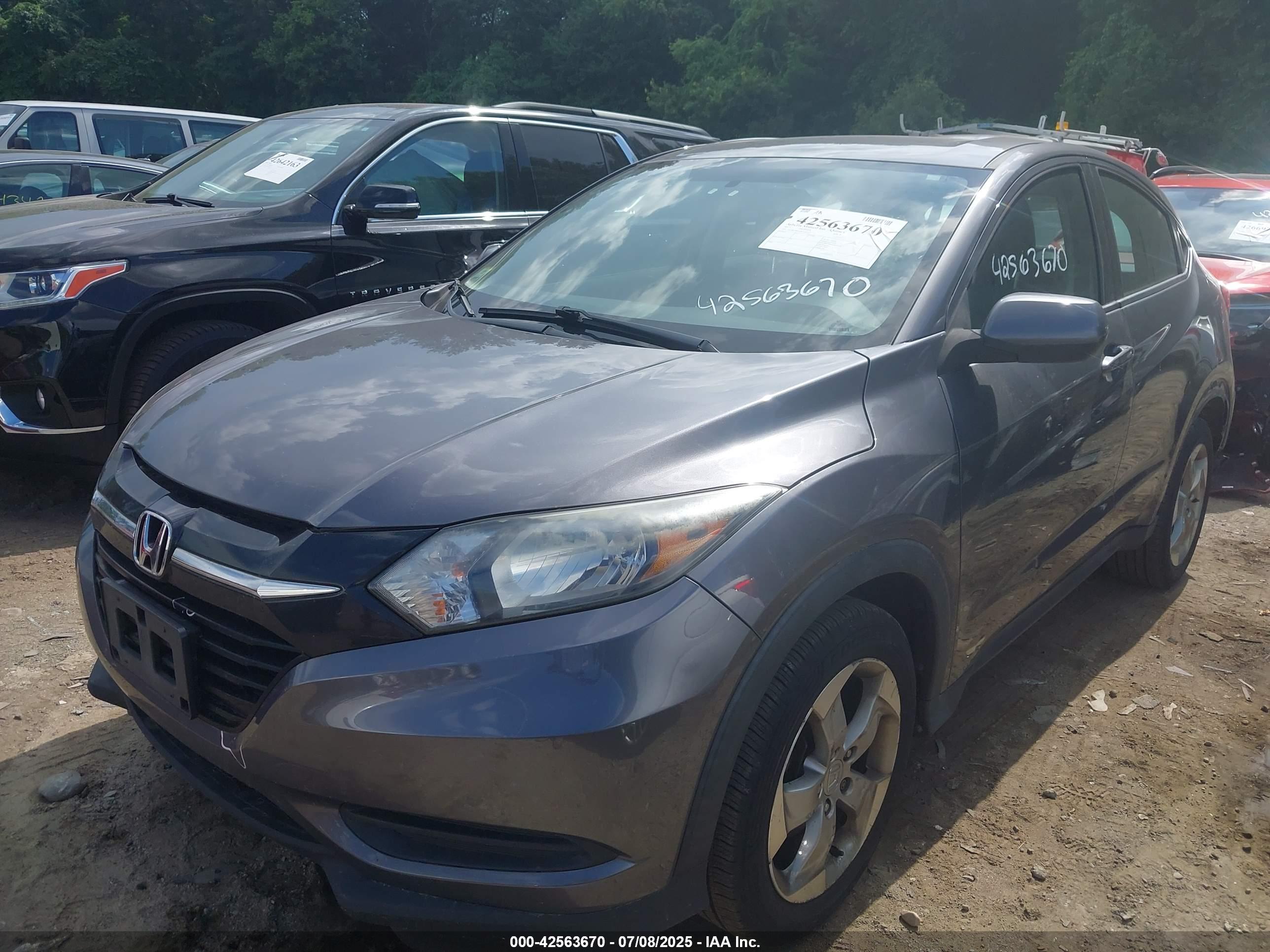 HONDA HR-V image 2