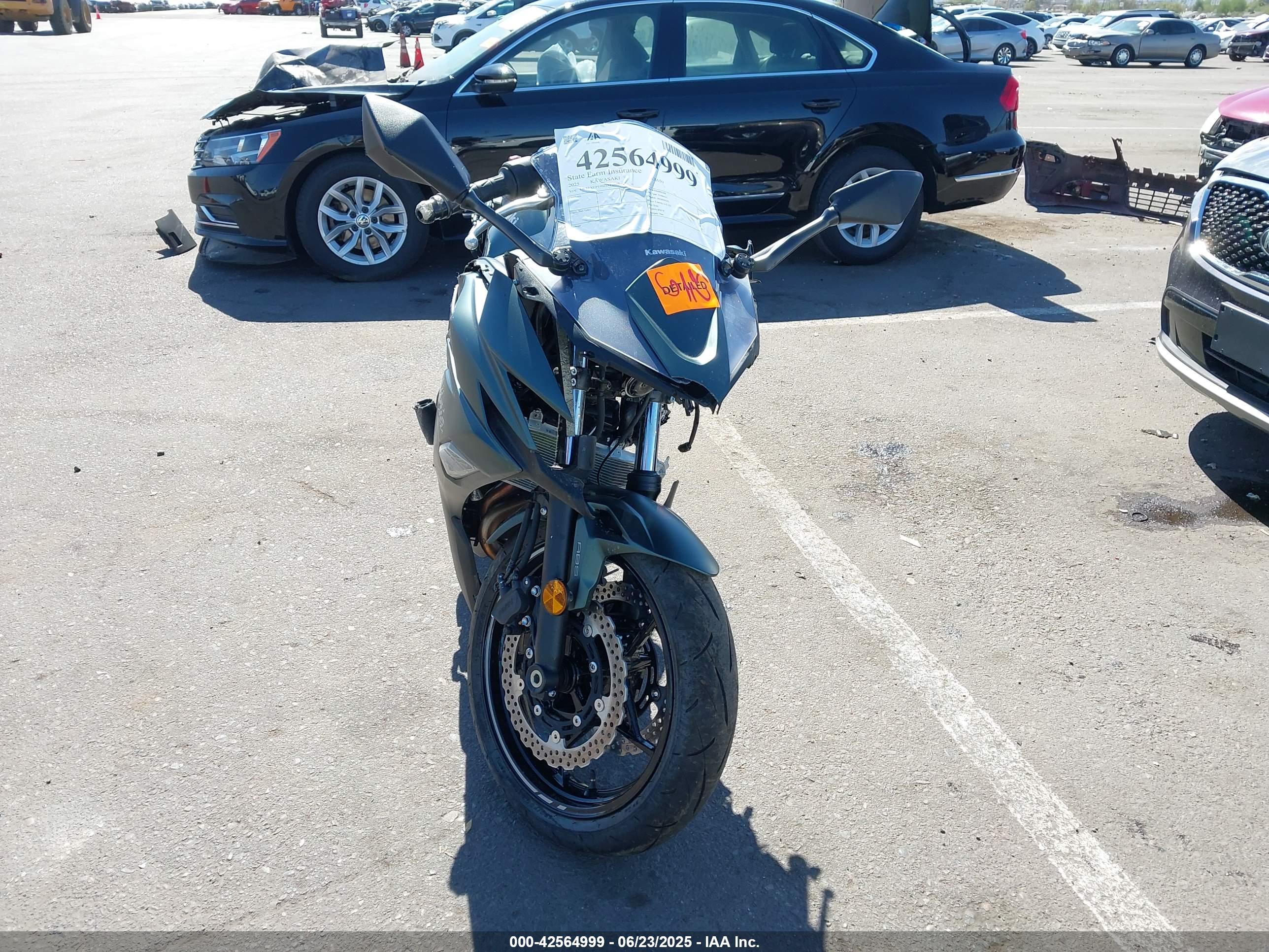 KAWASAKI EX650 image 5
