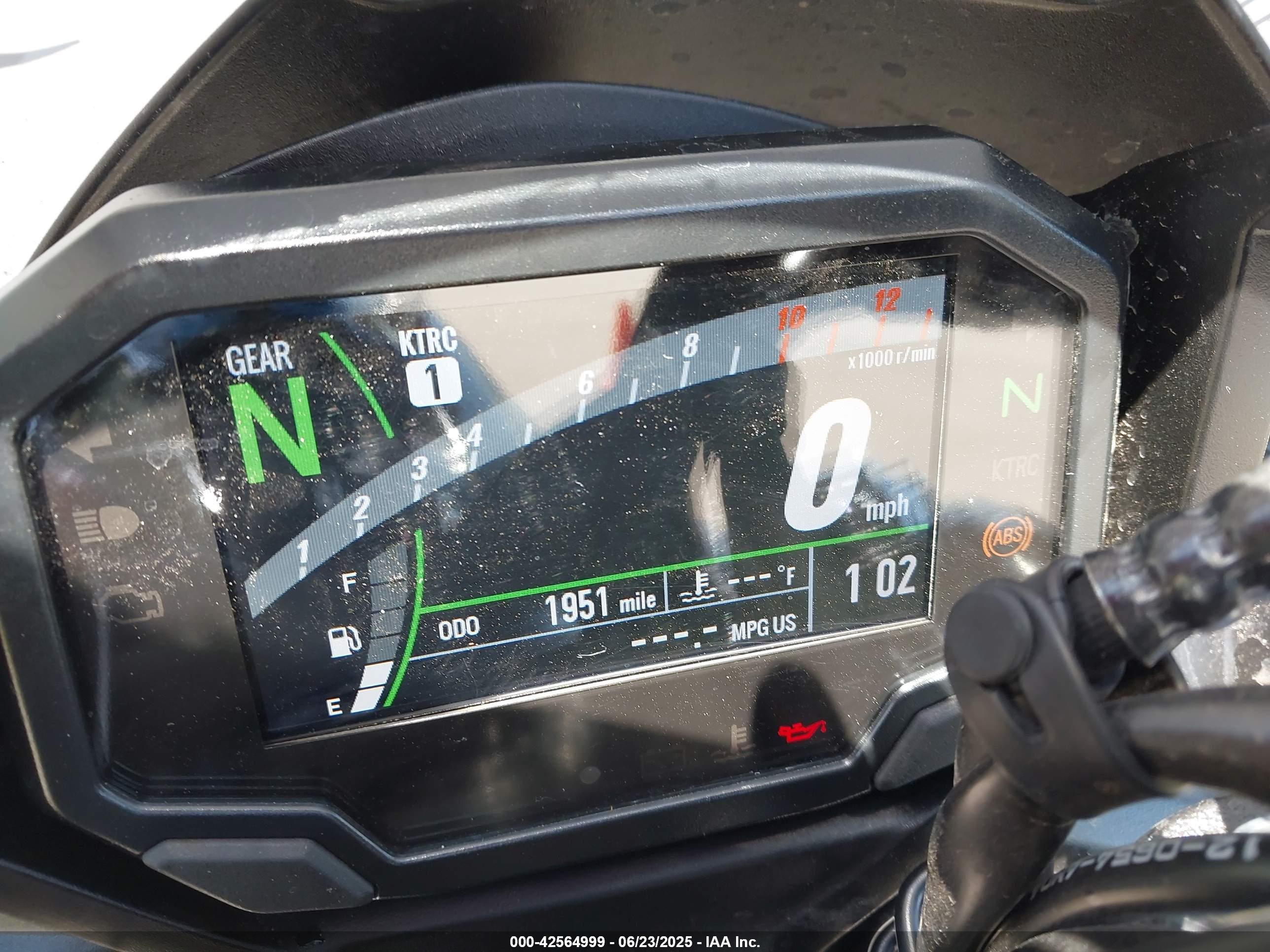KAWASAKI EX650 image 7