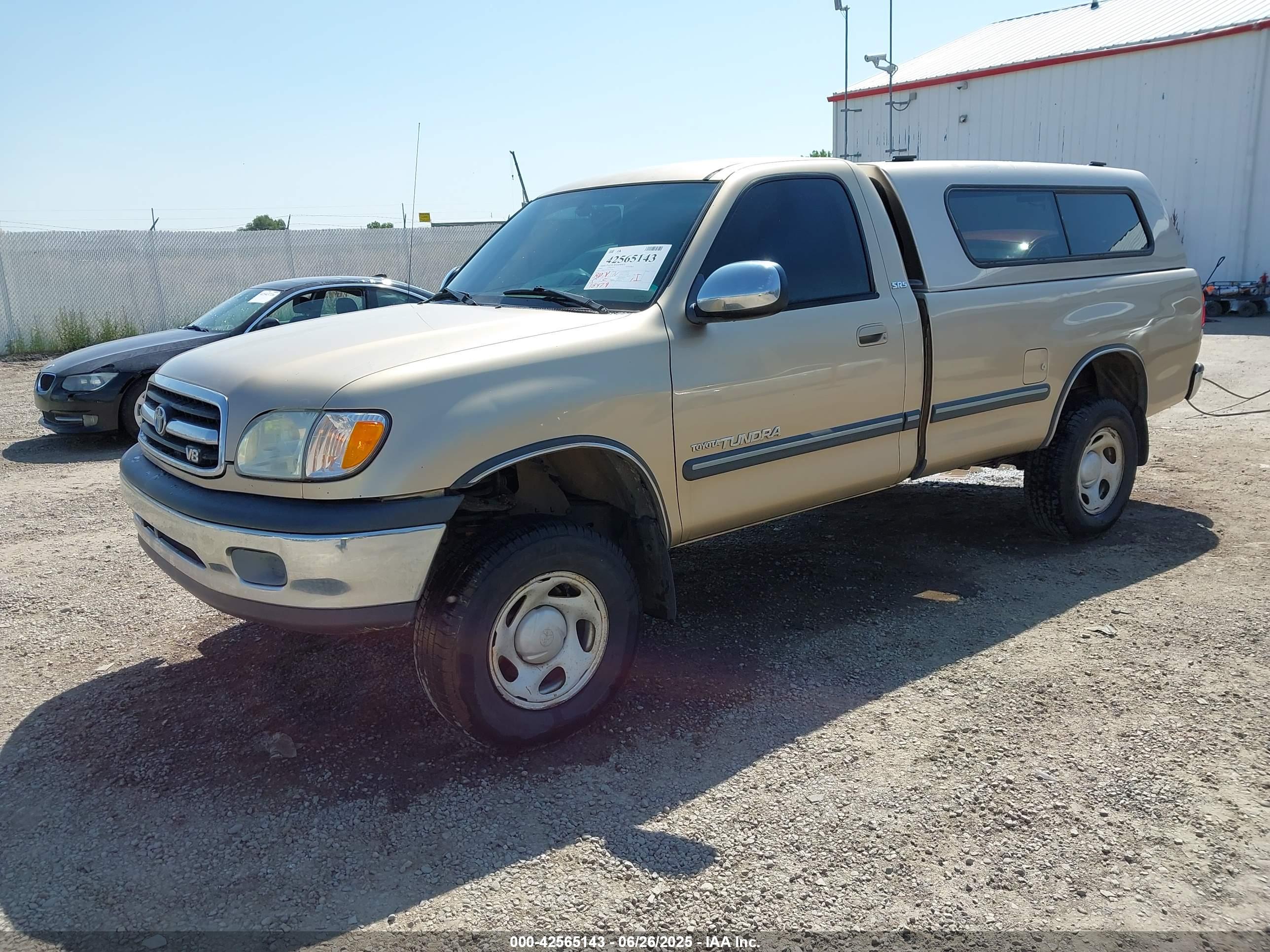 TOYOTA TUNDRA image 2