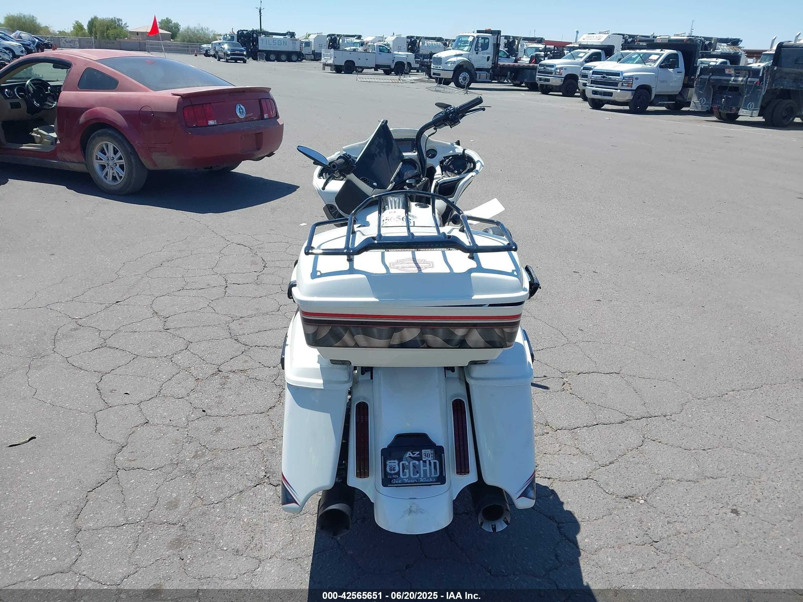 HARLEY-DAVIDSON FLTRXSE image 6