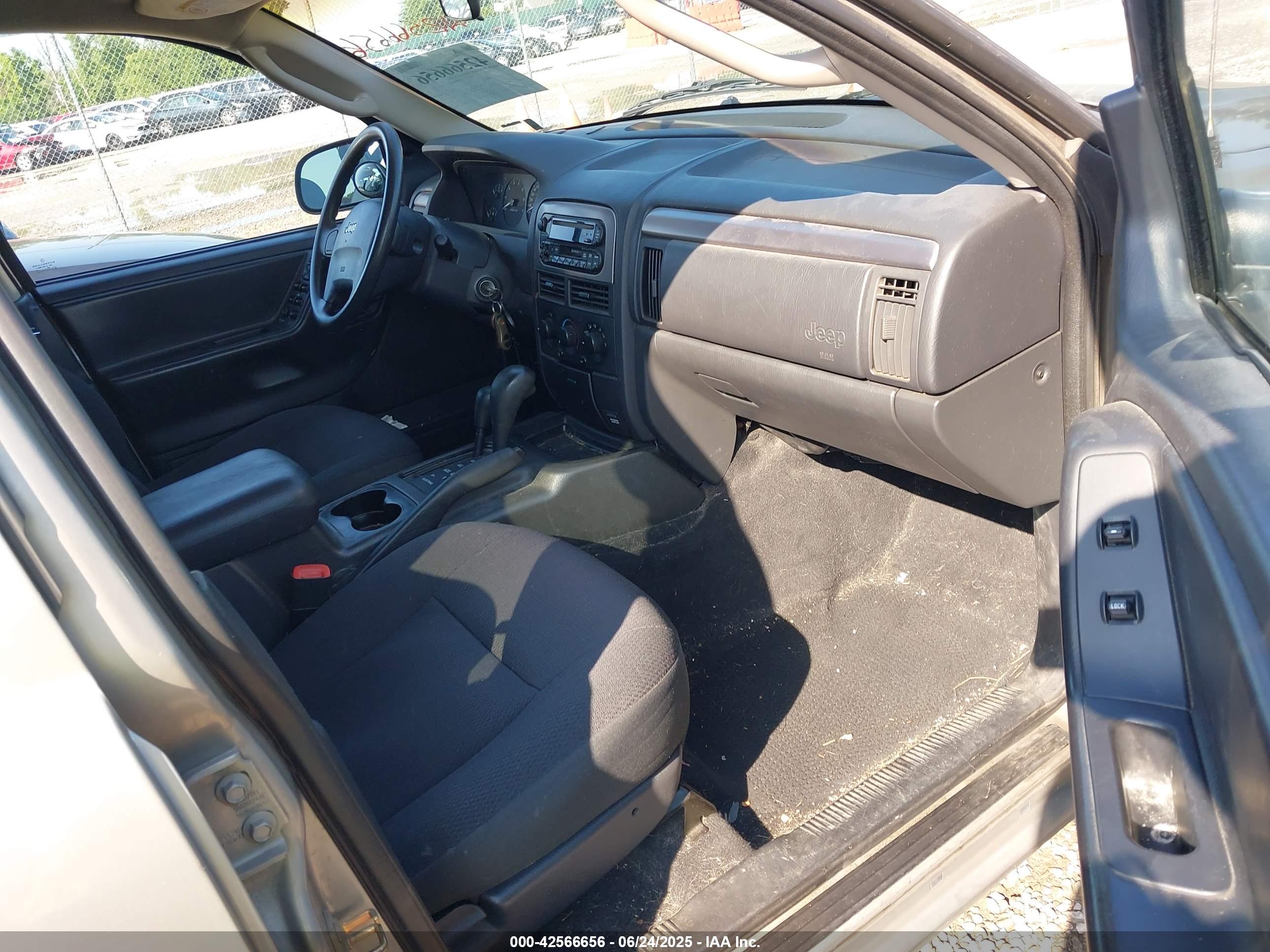 JEEP GRAND image 5