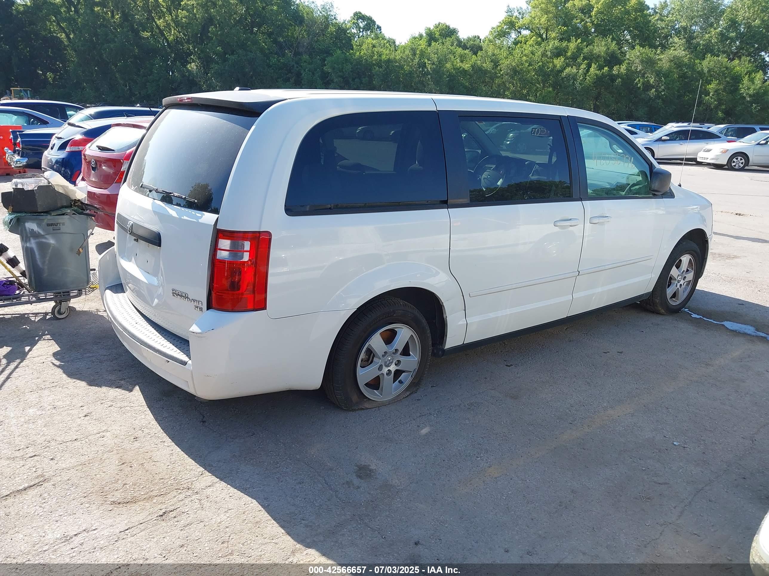 DODGE GRAND image 4