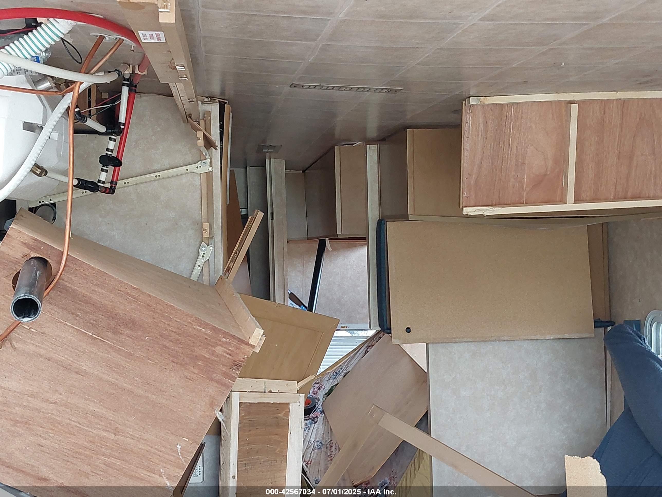 DUTCHMAN 22 image 8