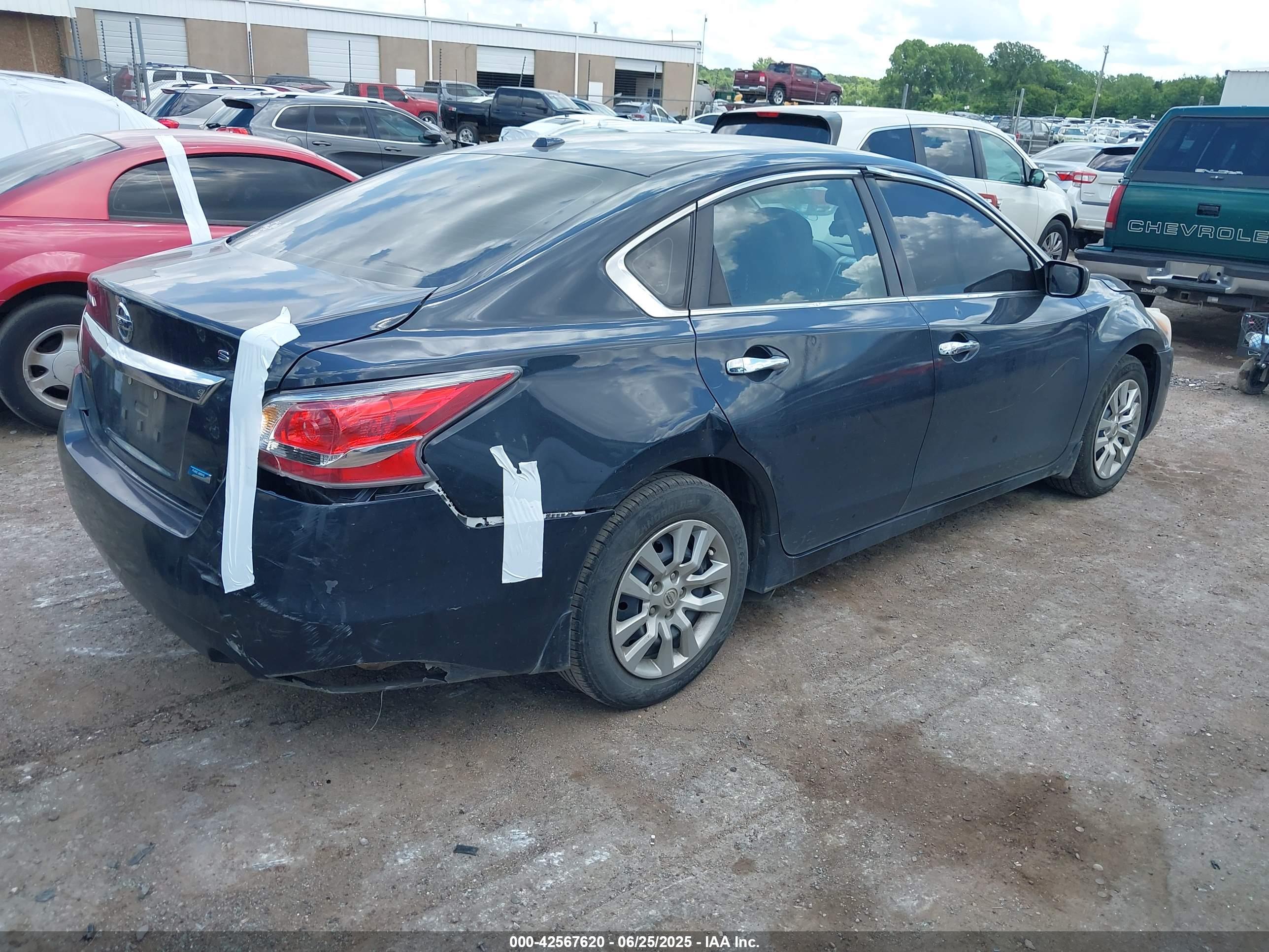 NISSAN ALTIMA image 4