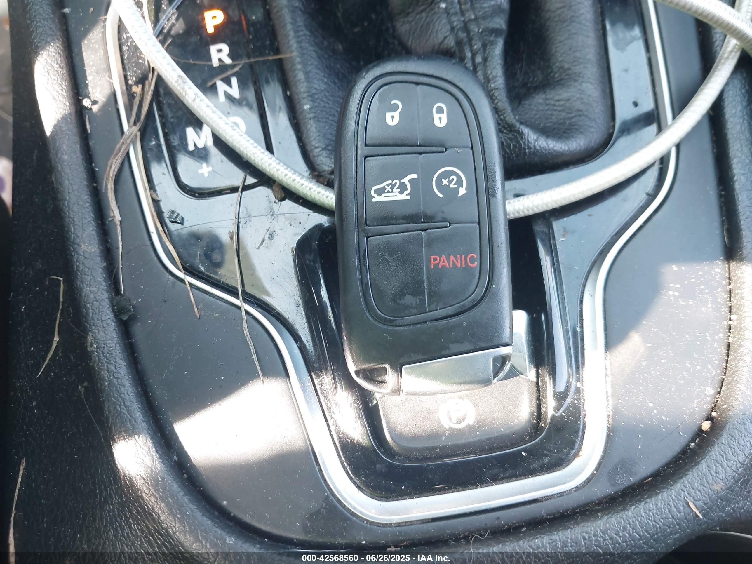 JEEP CHEROKEE image 11