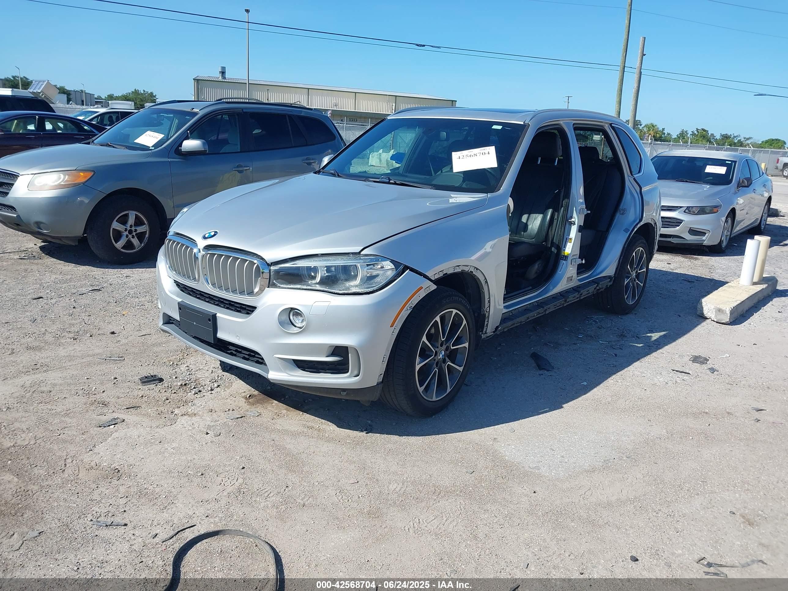 BMW X5 image 2