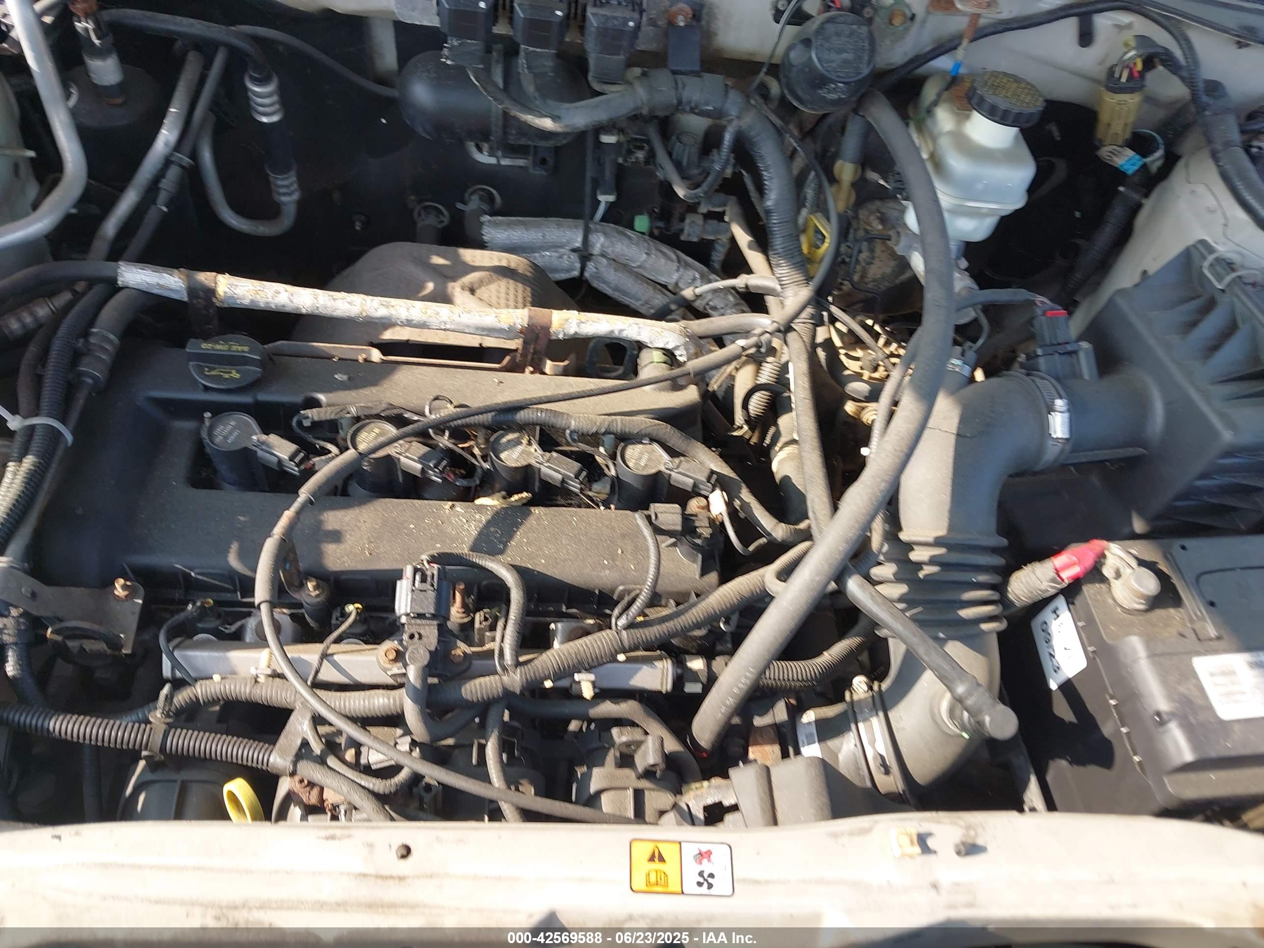 FORD ESCAPE image 10