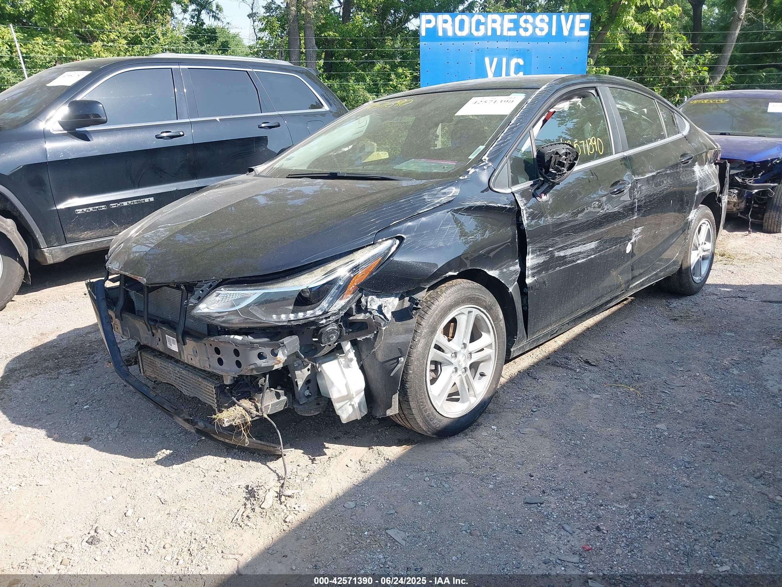 CHEVROLET CRUZE image 6