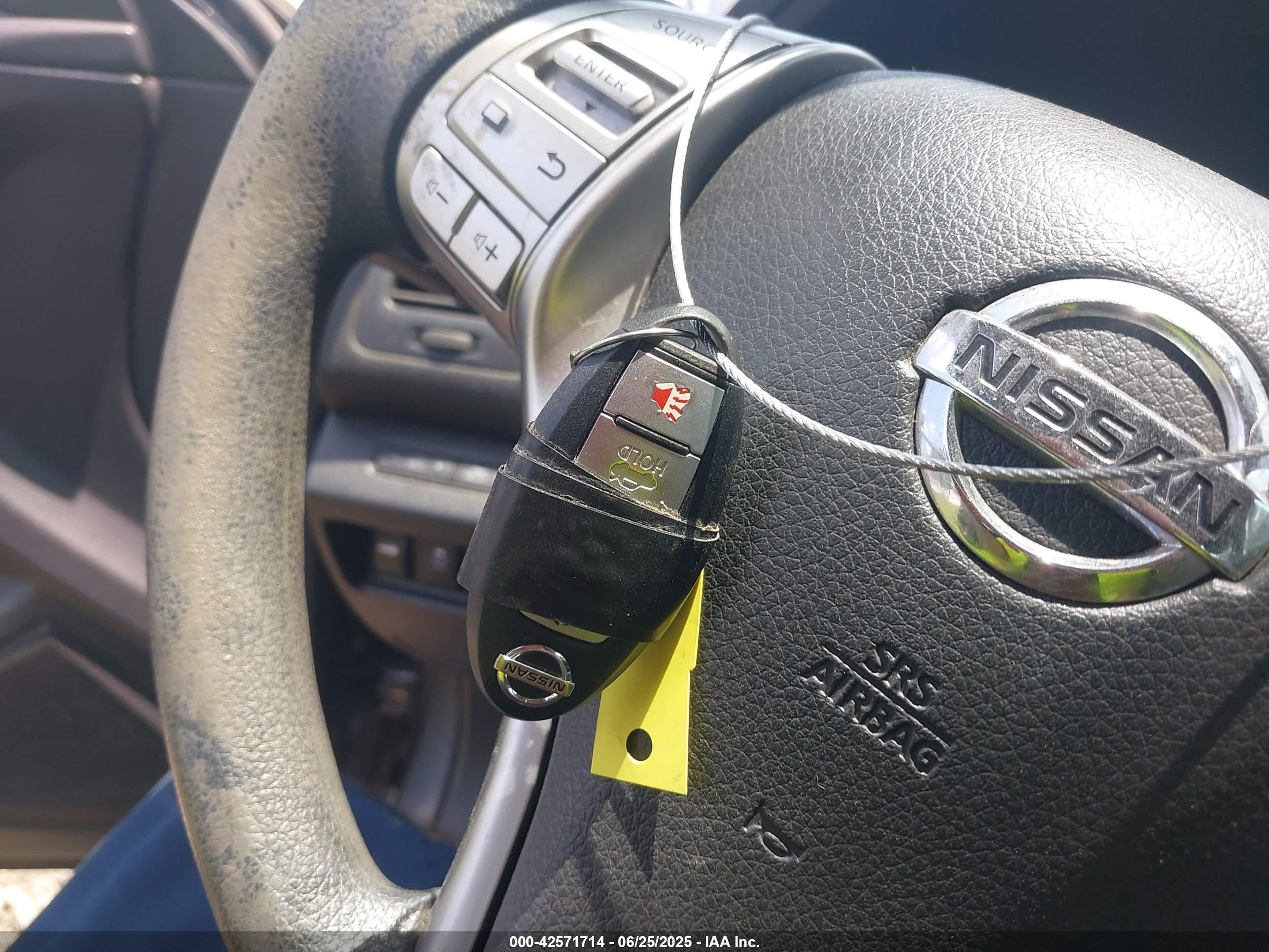 NISSAN ALTIMA image 11