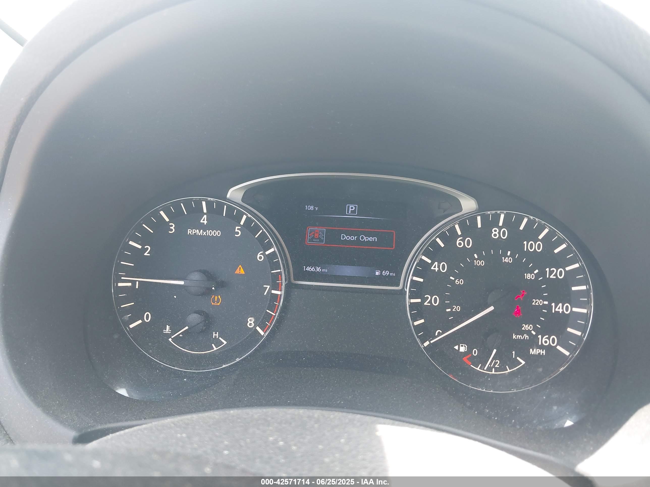 NISSAN ALTIMA image 7