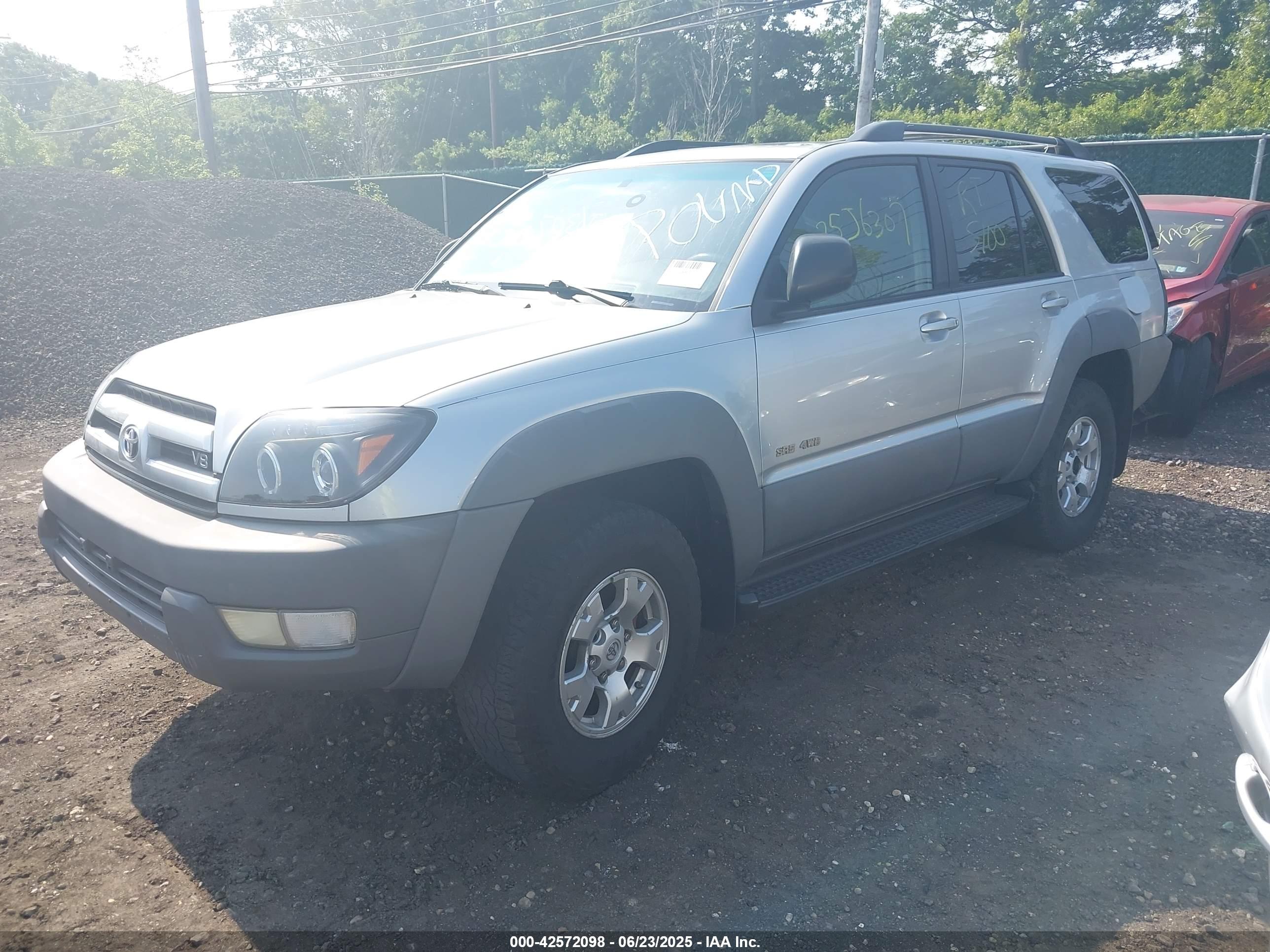 TOYOTA 4RUNNER image 2