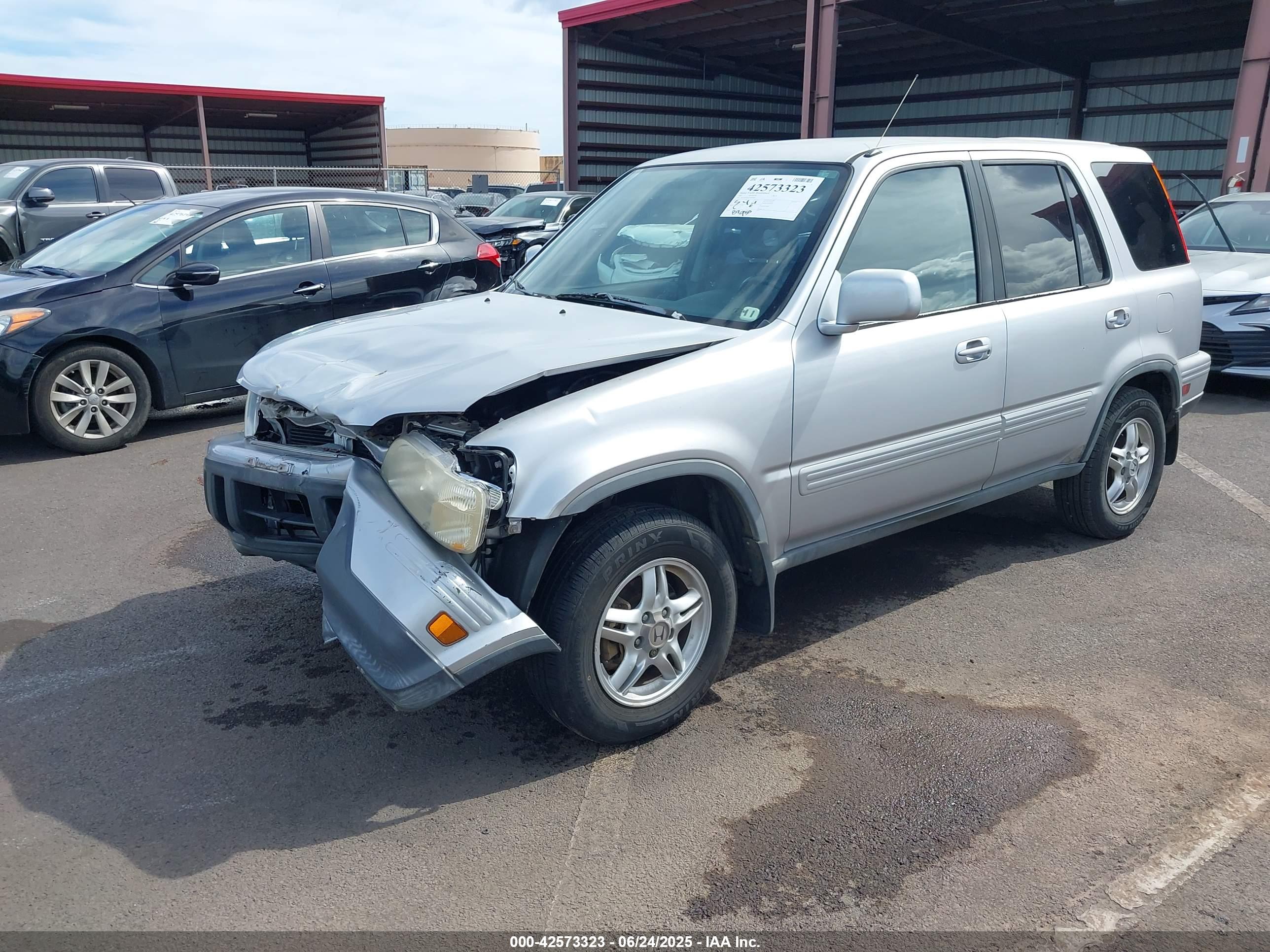 HONDA CR-V image 2