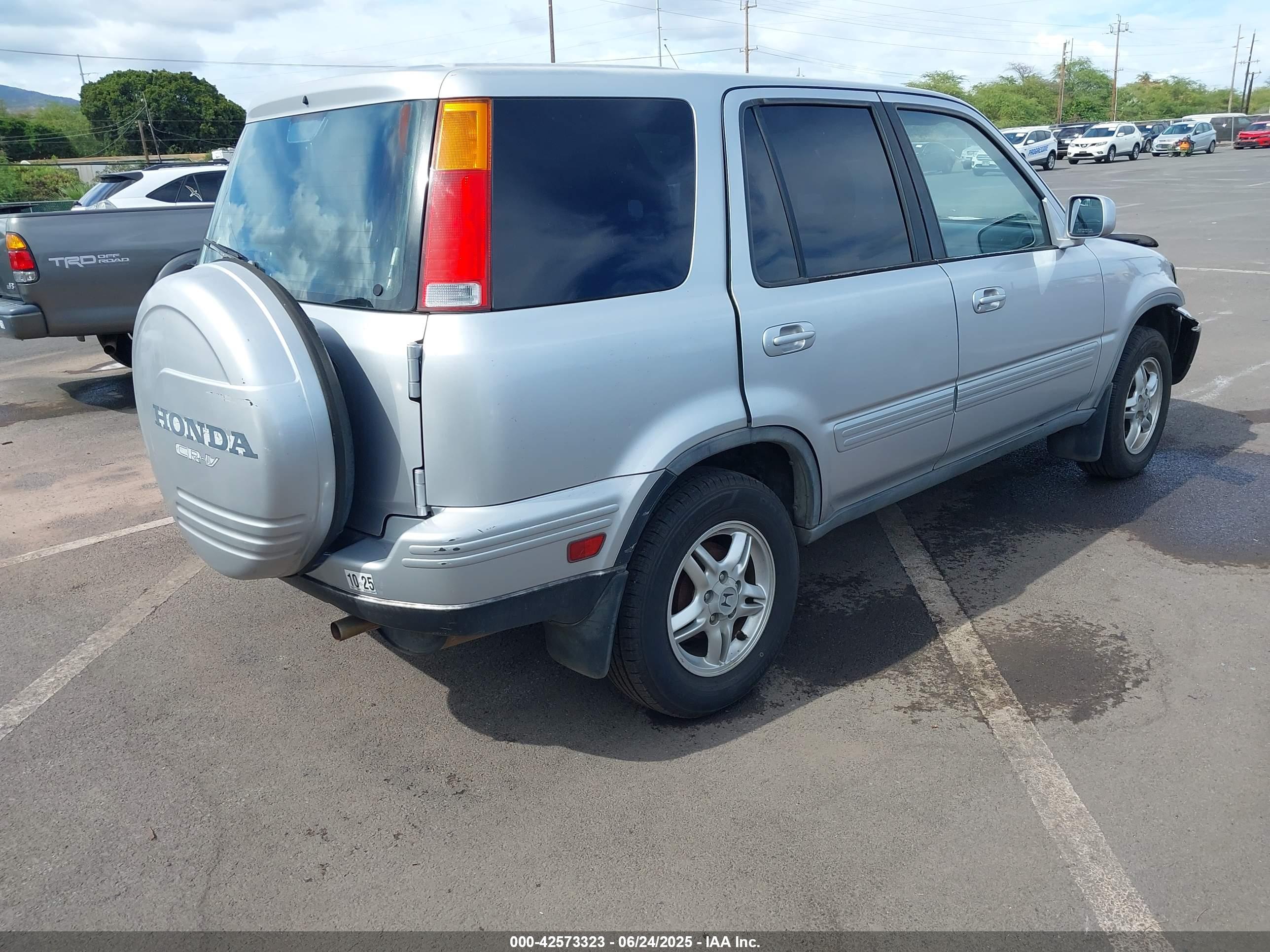 HONDA CR-V image 4