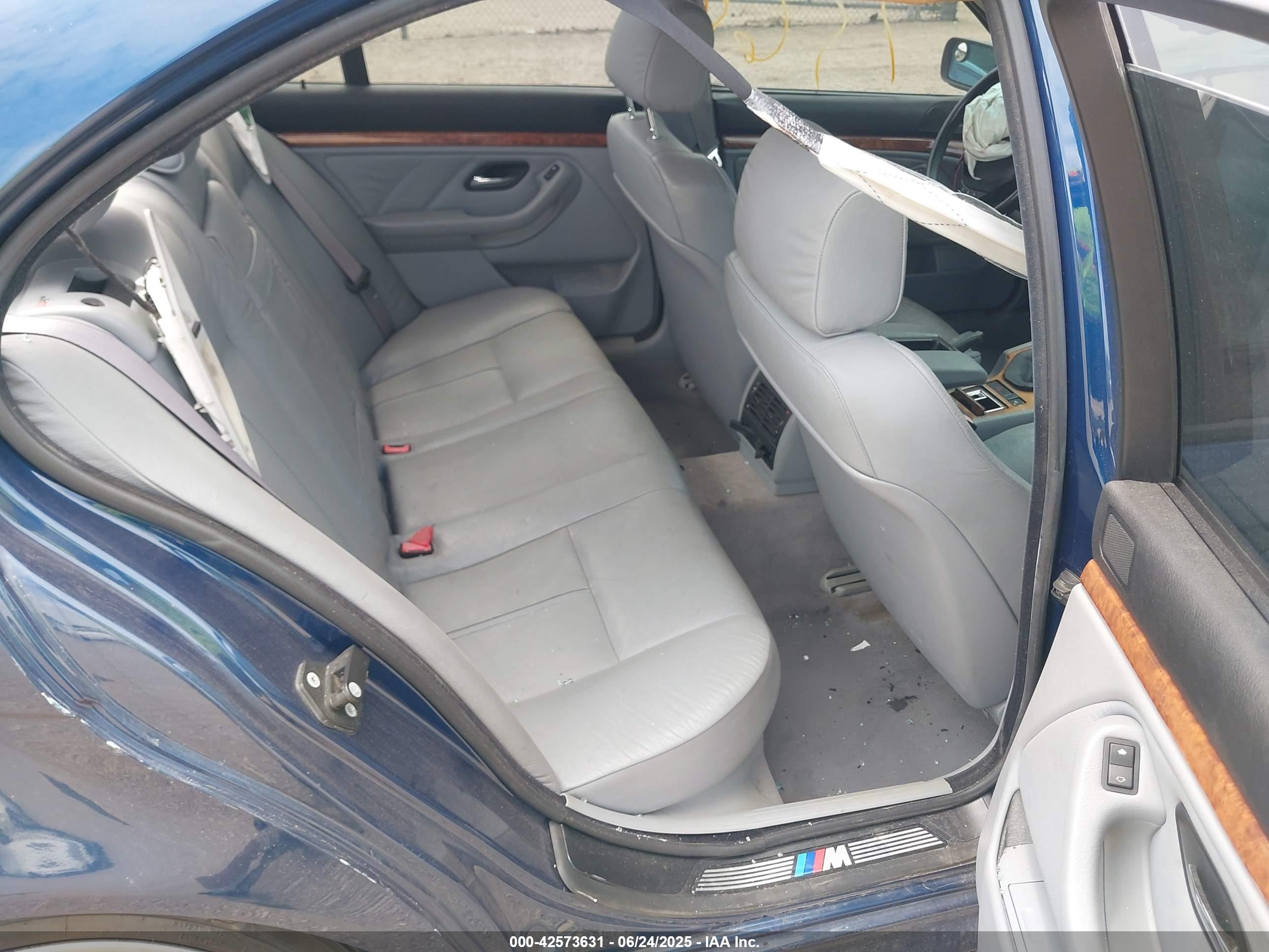 BMW 540I image 8
