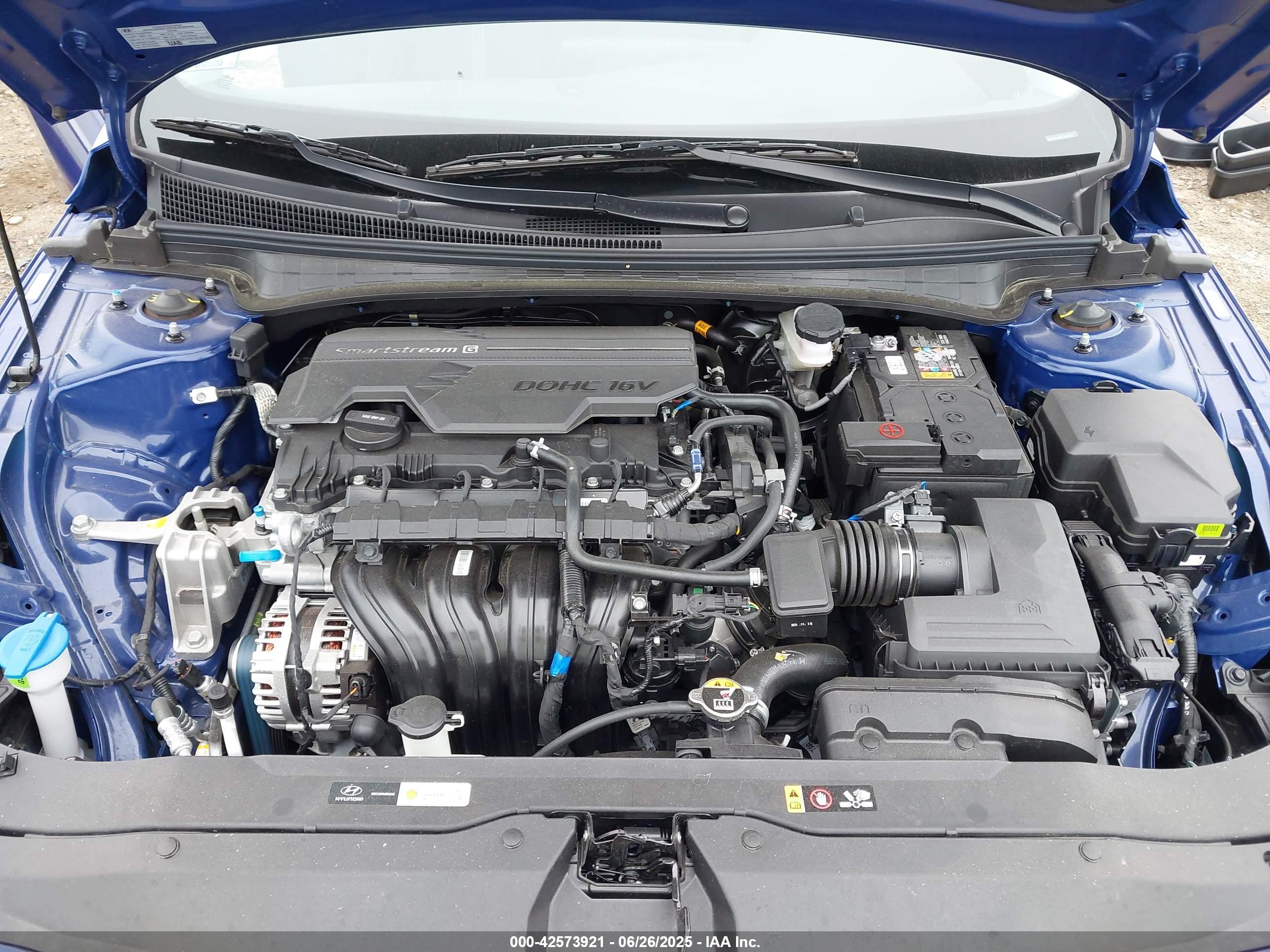 HYUNDAI ELANTRA image 10