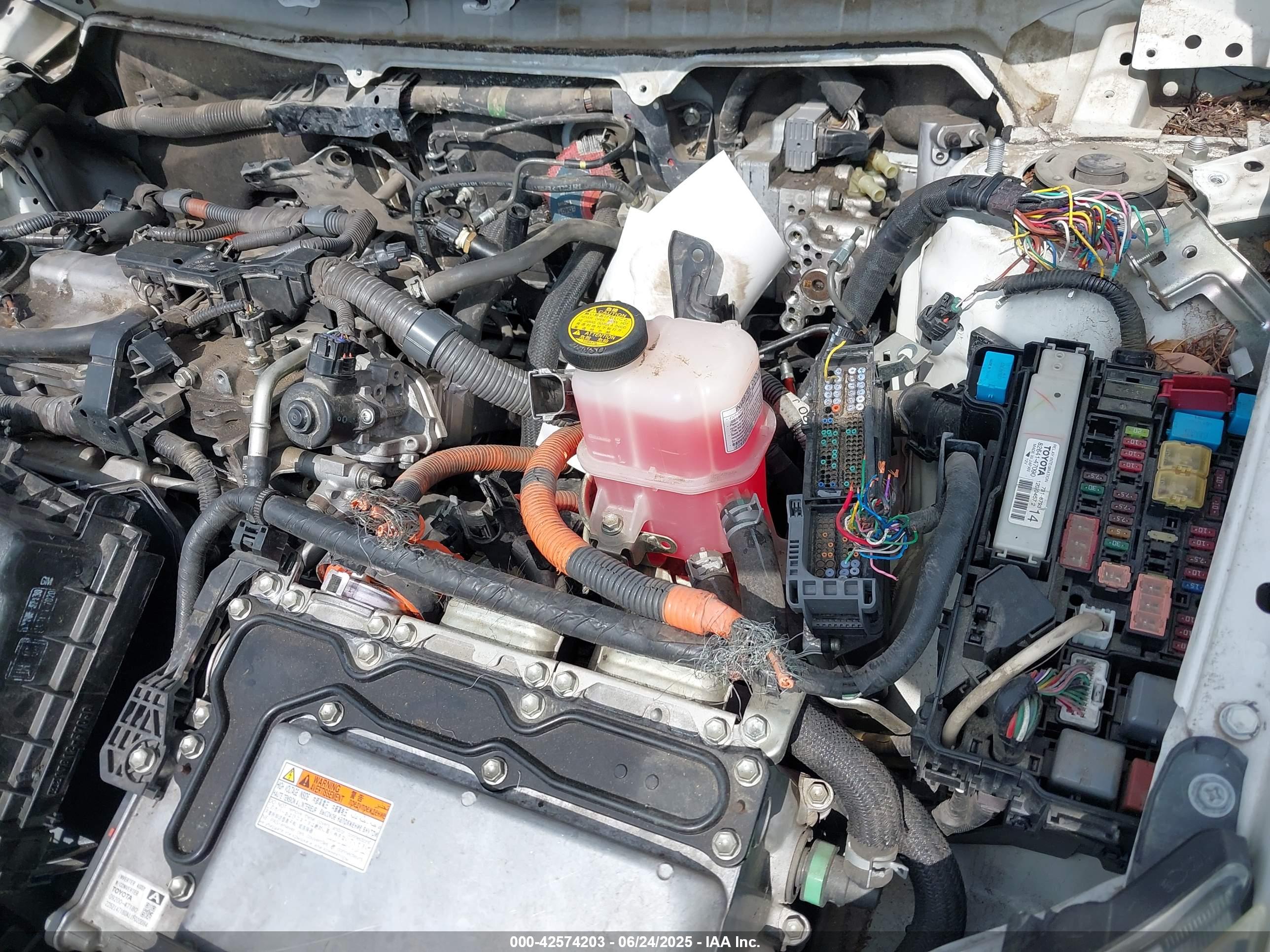 TOYOTA PRIUS image 6