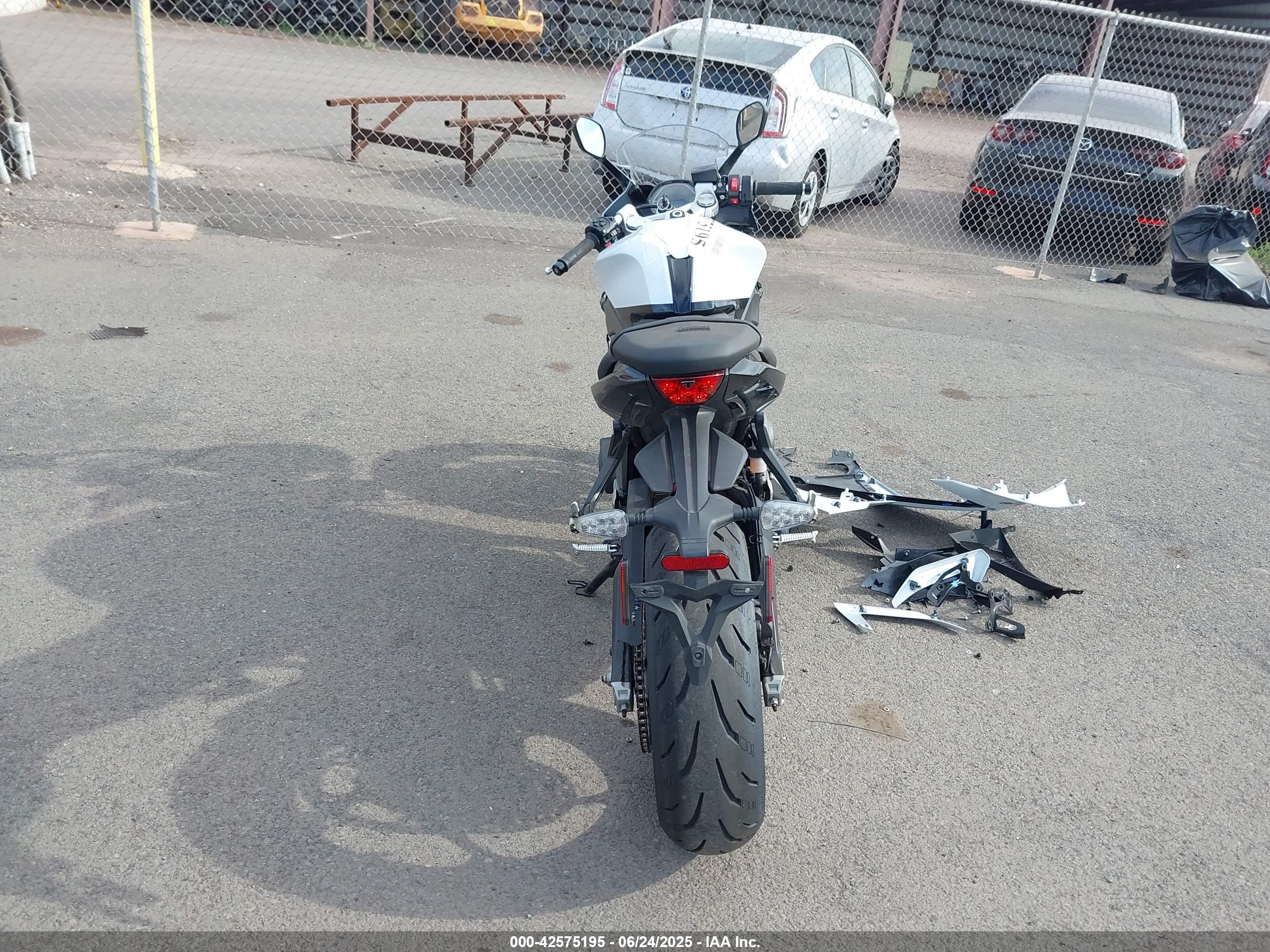 TRIUMPH MOTORCYCLE image 6