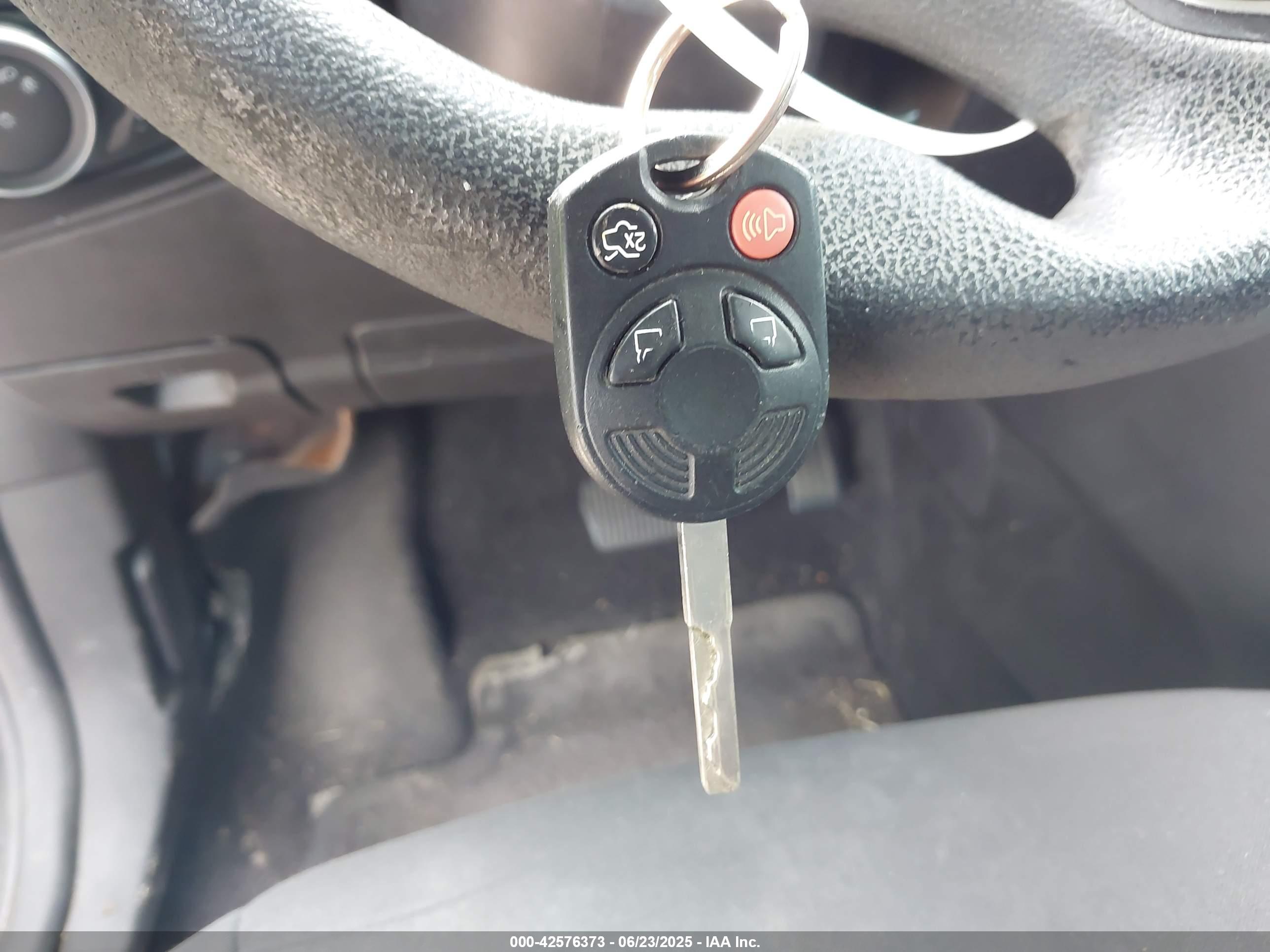 FORD FOCUS image 11