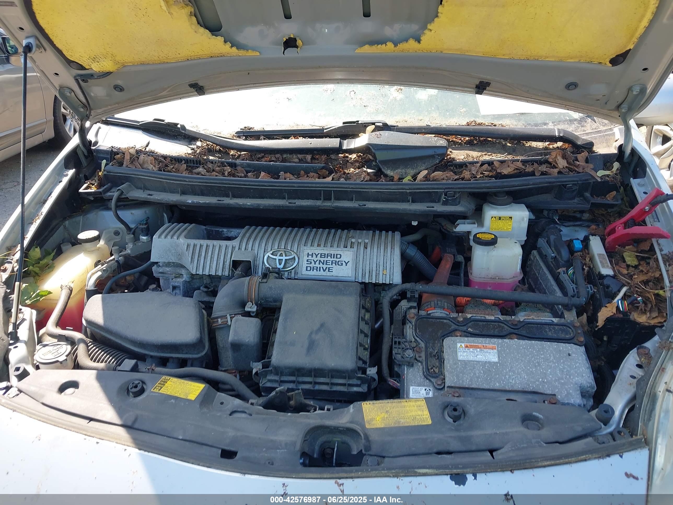 TOYOTA PRIUS image 10