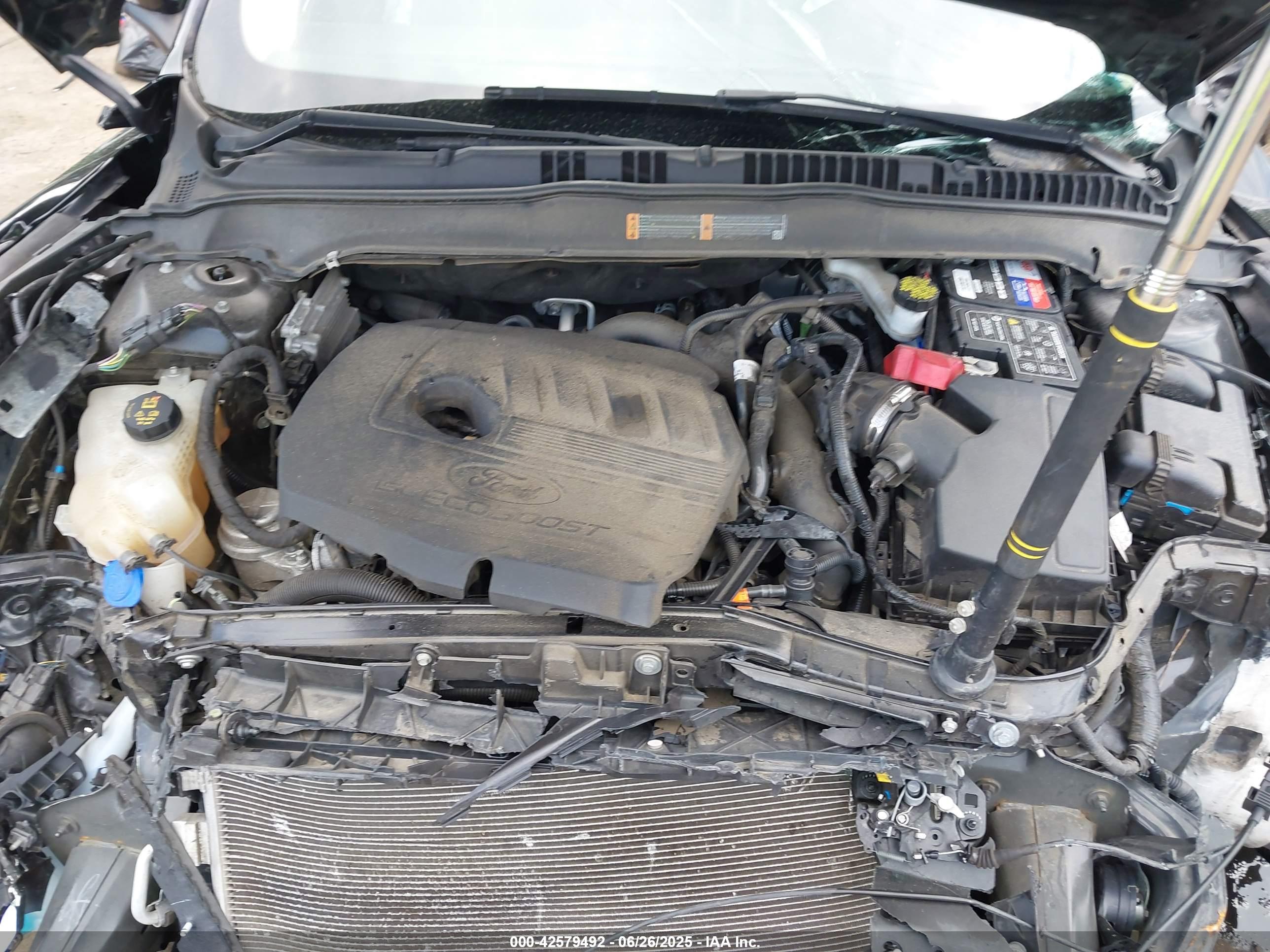 FORD FUSION image 10