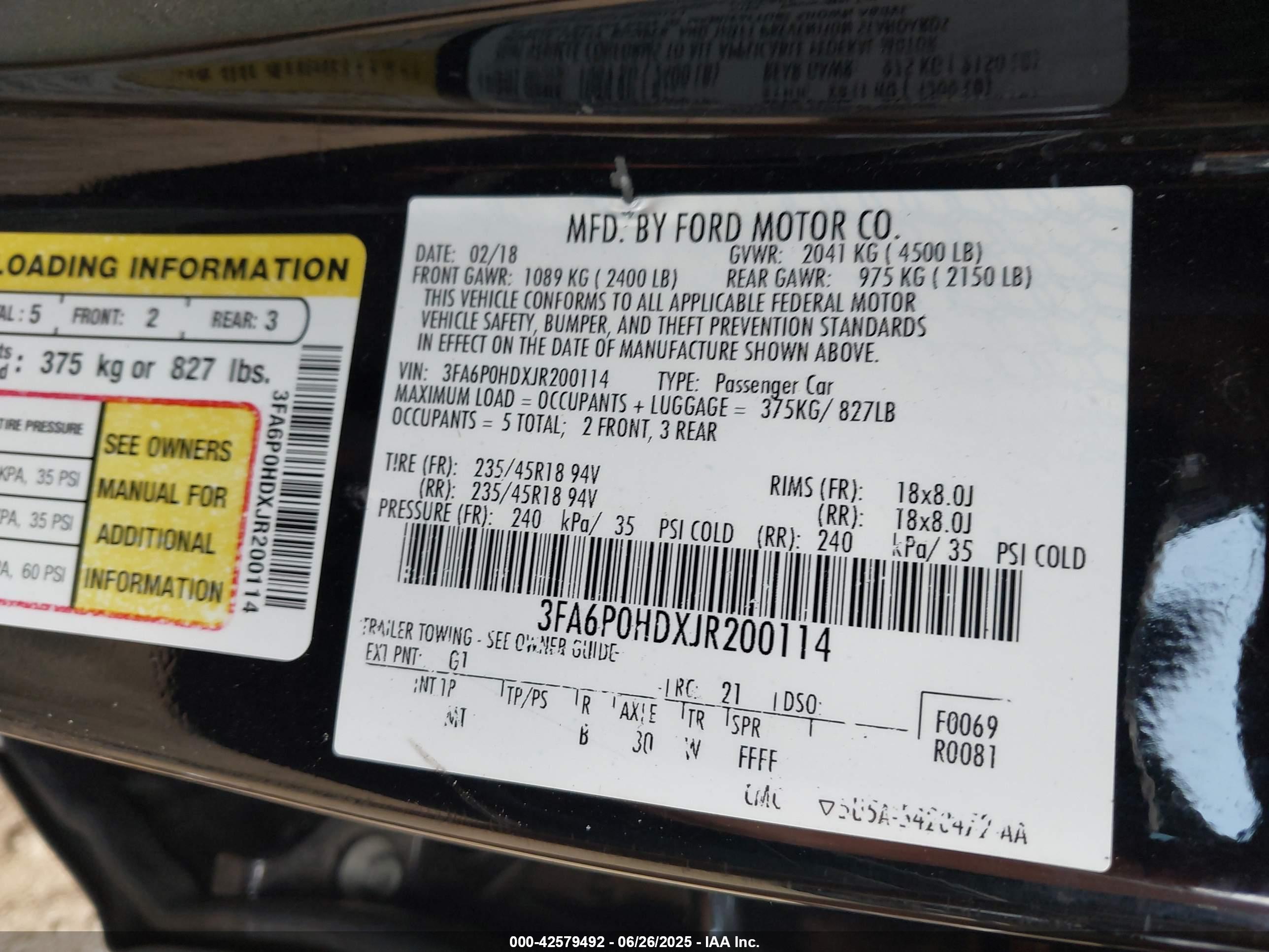 FORD FUSION image 9