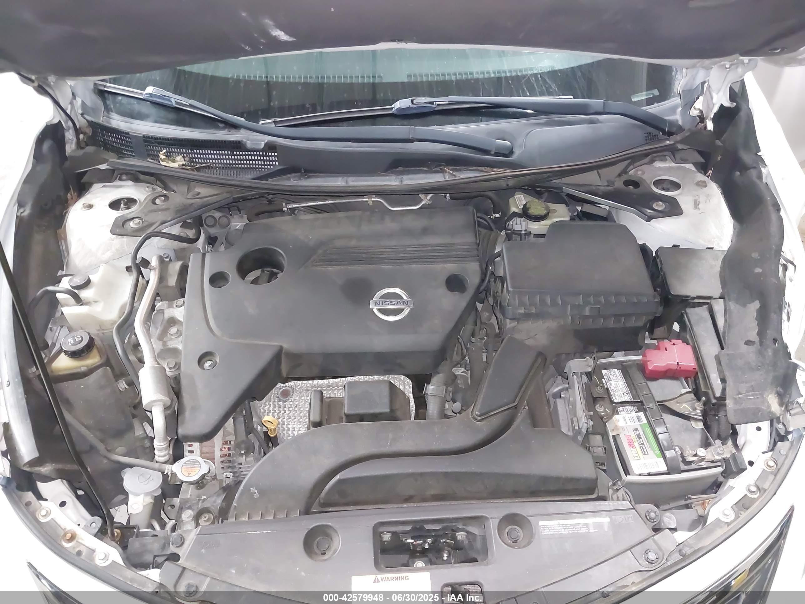 NISSAN ALTIMA image 10